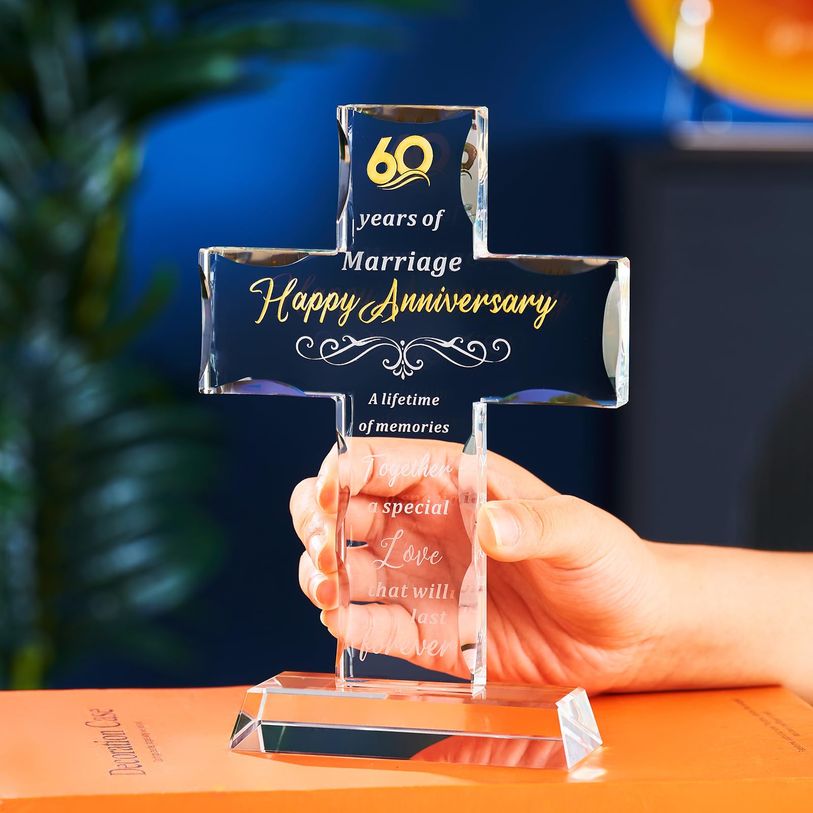 XLSJGYP Happy 60th Wedding Anniversary for Couple Glass Cross Gifts for Wife or Husband 60 years Perfect for her womem Home Decoration (60 years of marriage)