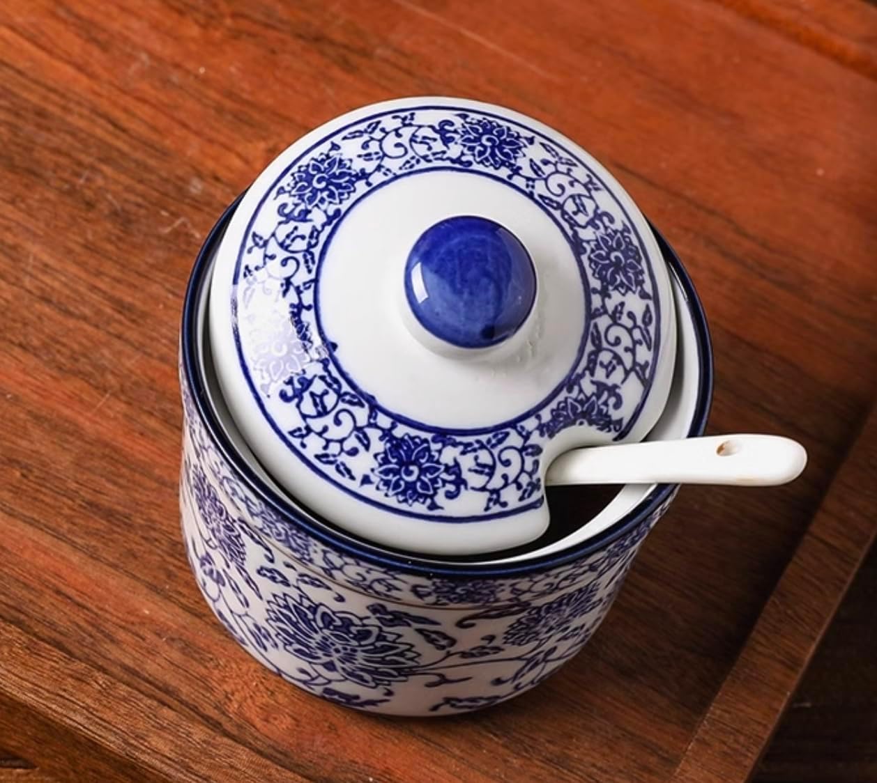 Ceramic Blue and White Sugar Bowl Spice Jar with Lid Spoon Seasoning Pot