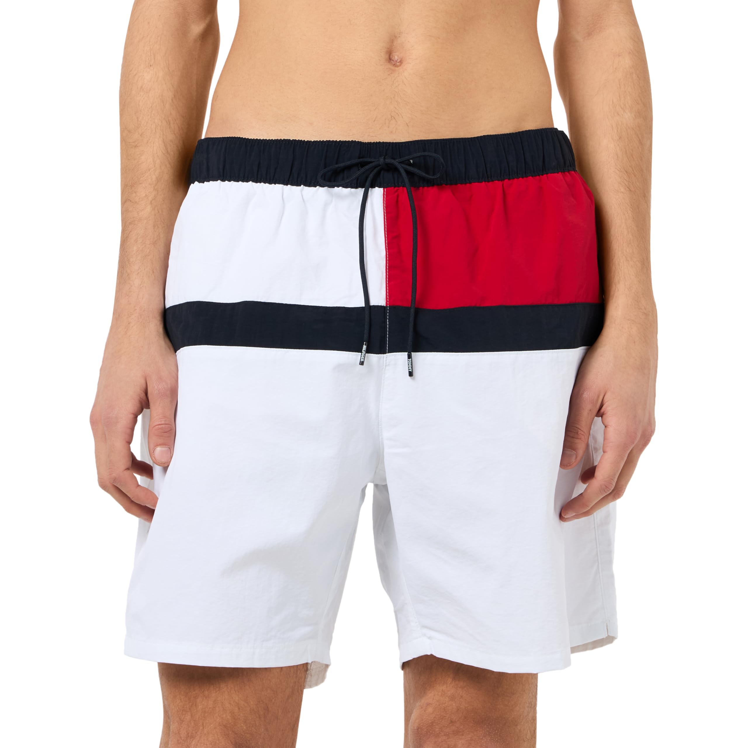 Mode von Calvin Klein & Tommy Hilfiger