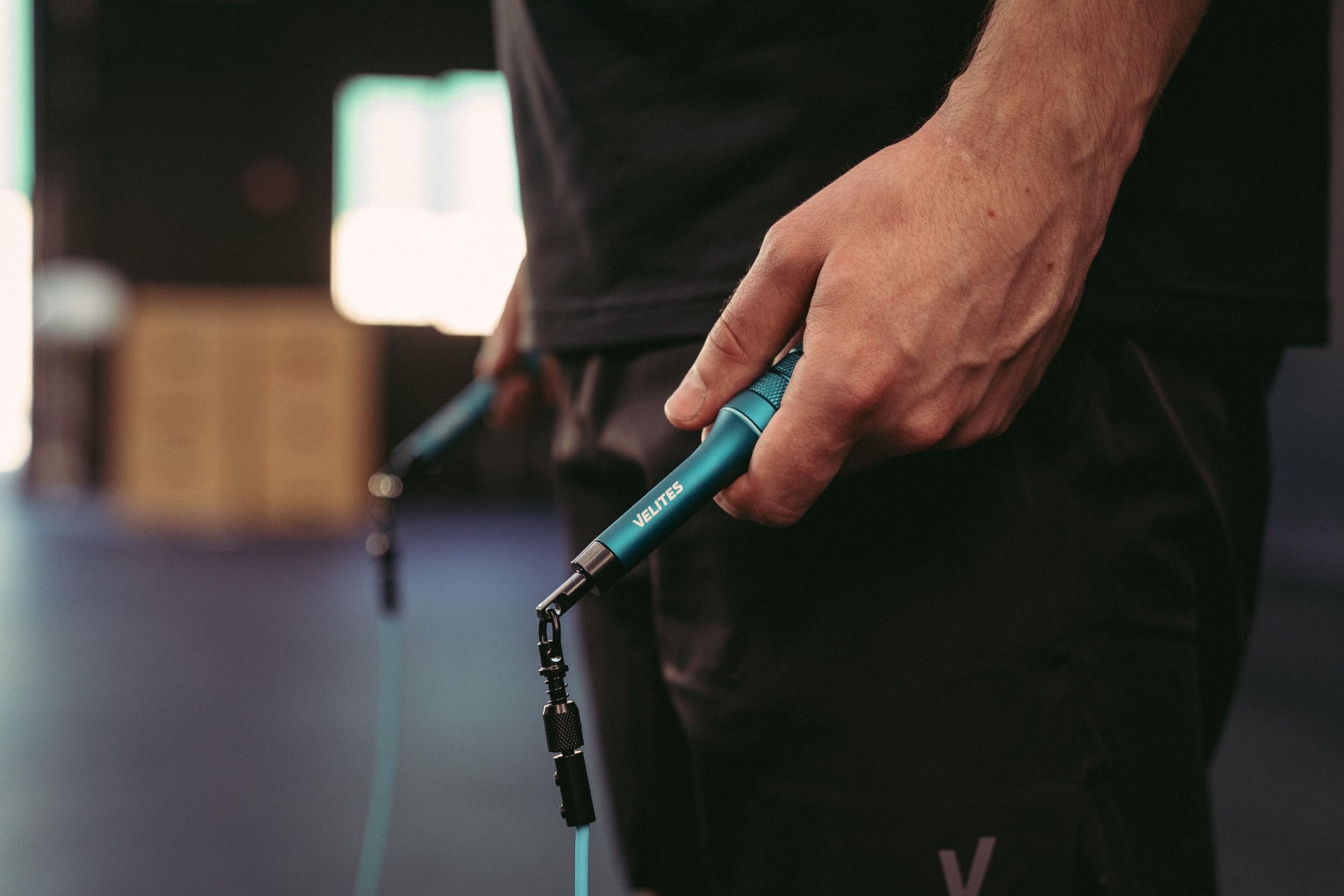 Velites Earth 2.0 Corda per saltare in alluminio aereo | Blue | Sistema avanzato con cuscinetti e cavo da 4 mm | Personalizzabile con pesi | App di allenamento inclusa