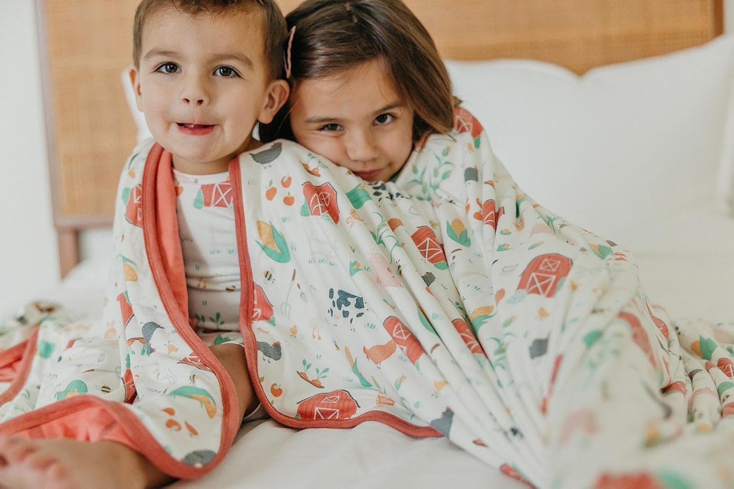 Copper Pearl Jumbo Premium Knit 3 Layer Stretchy Throw Blanket Farmstead, Twin