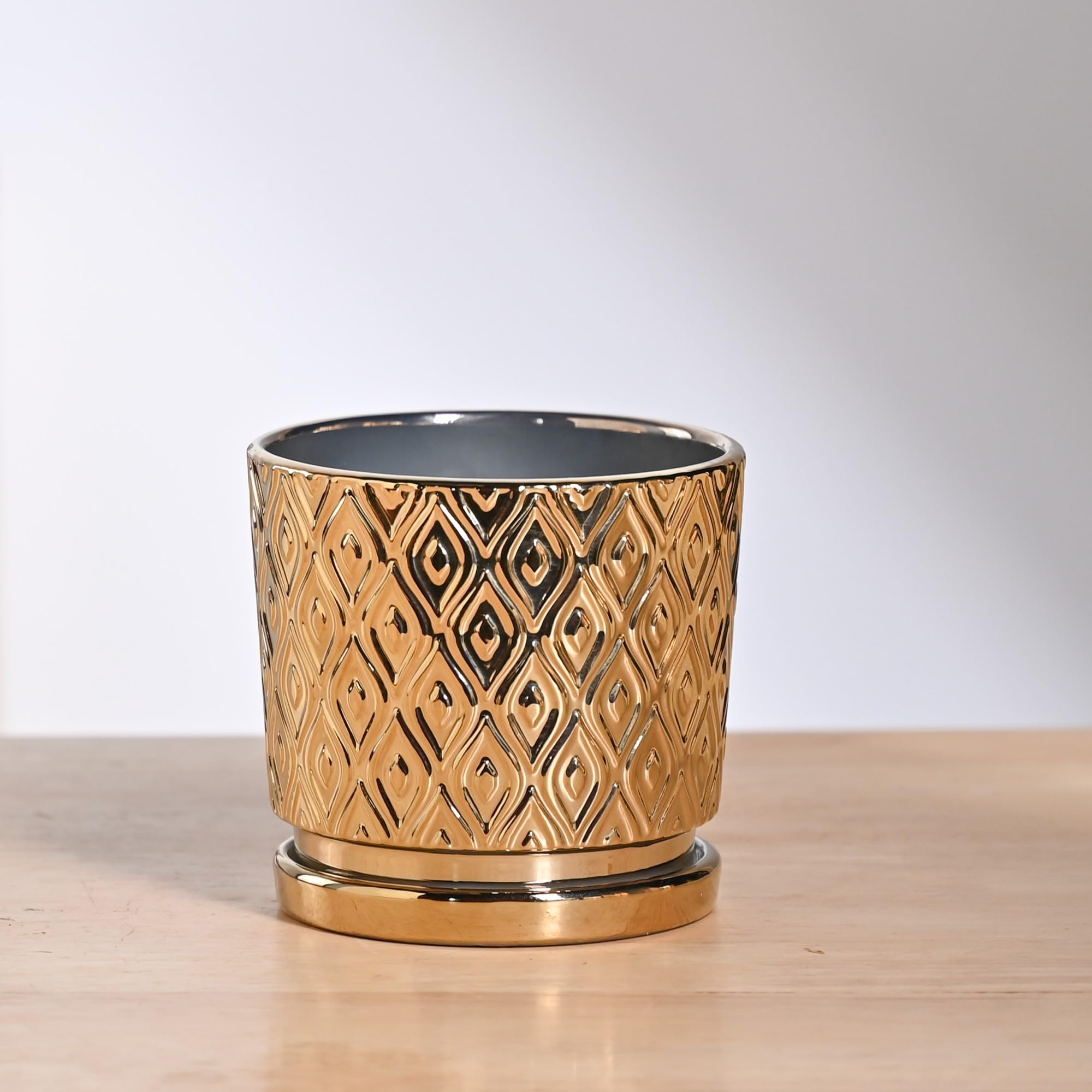UGAOO Peacock Ceramic Pot - 5 Inch | Indoor Ceramic Plant Pot | Flower Pot for Living Room | Small planters for Indoor Plants (Gold)-image-11