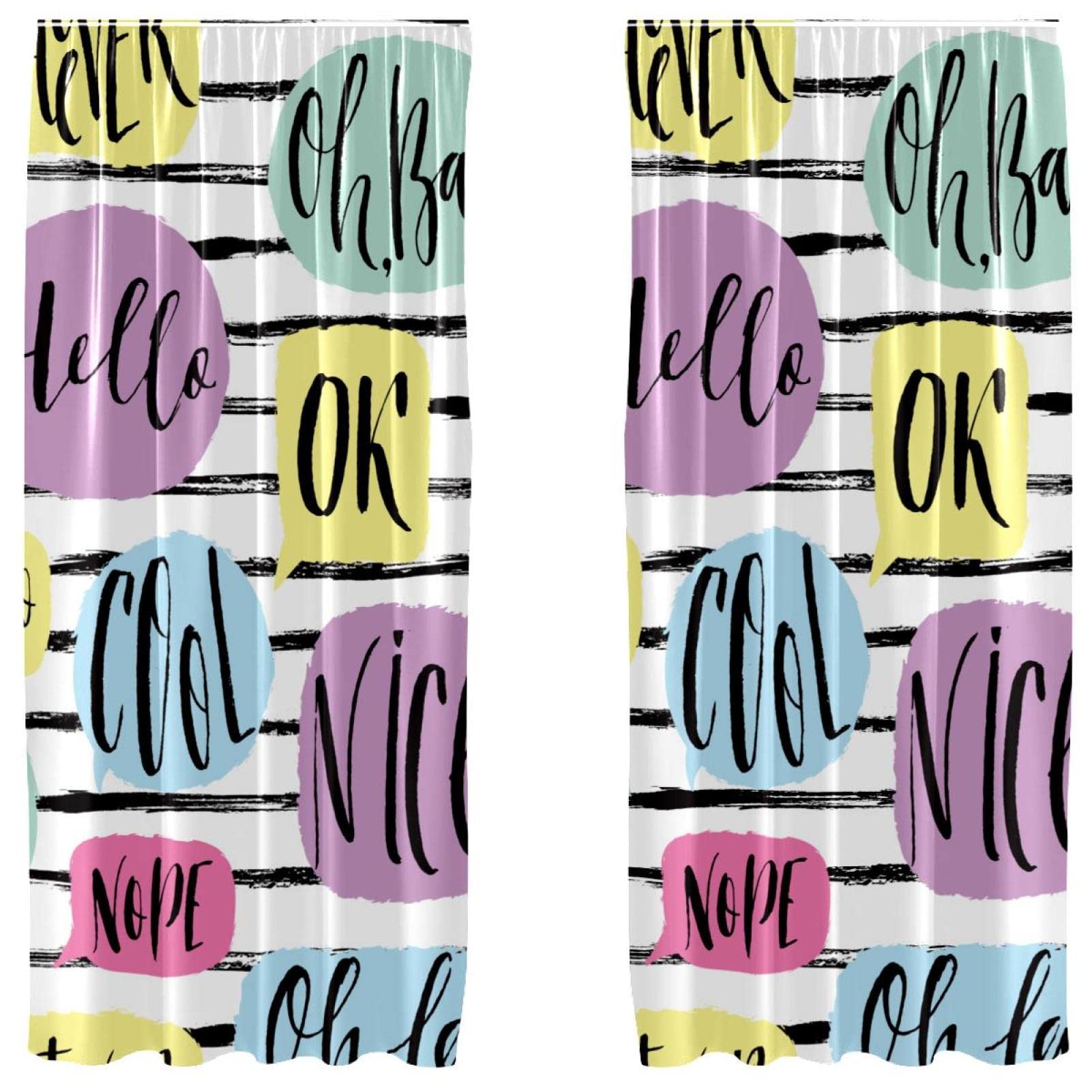 Rideaux rayures blanches et noires Creative Word pour un salon moderne