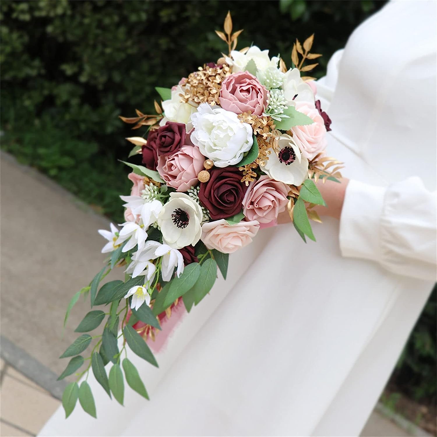 Bukiet kwiatów 9" Dusty Rose Cascading Bridal dla Panny Młodej, sztuczne jedwabne róże, rustykalny wystrój boho ceremonii