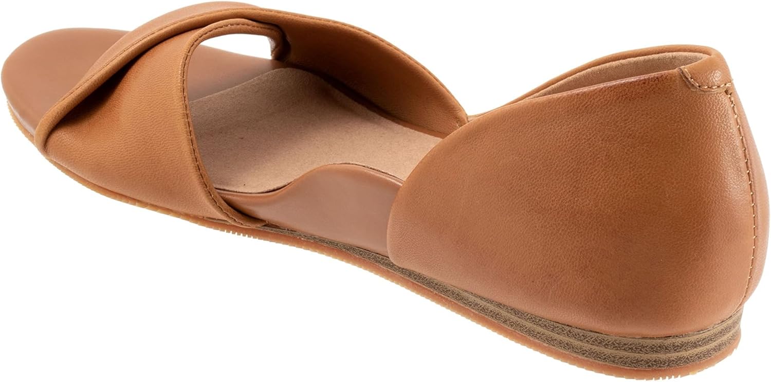 SoftWalk Women's Cypress