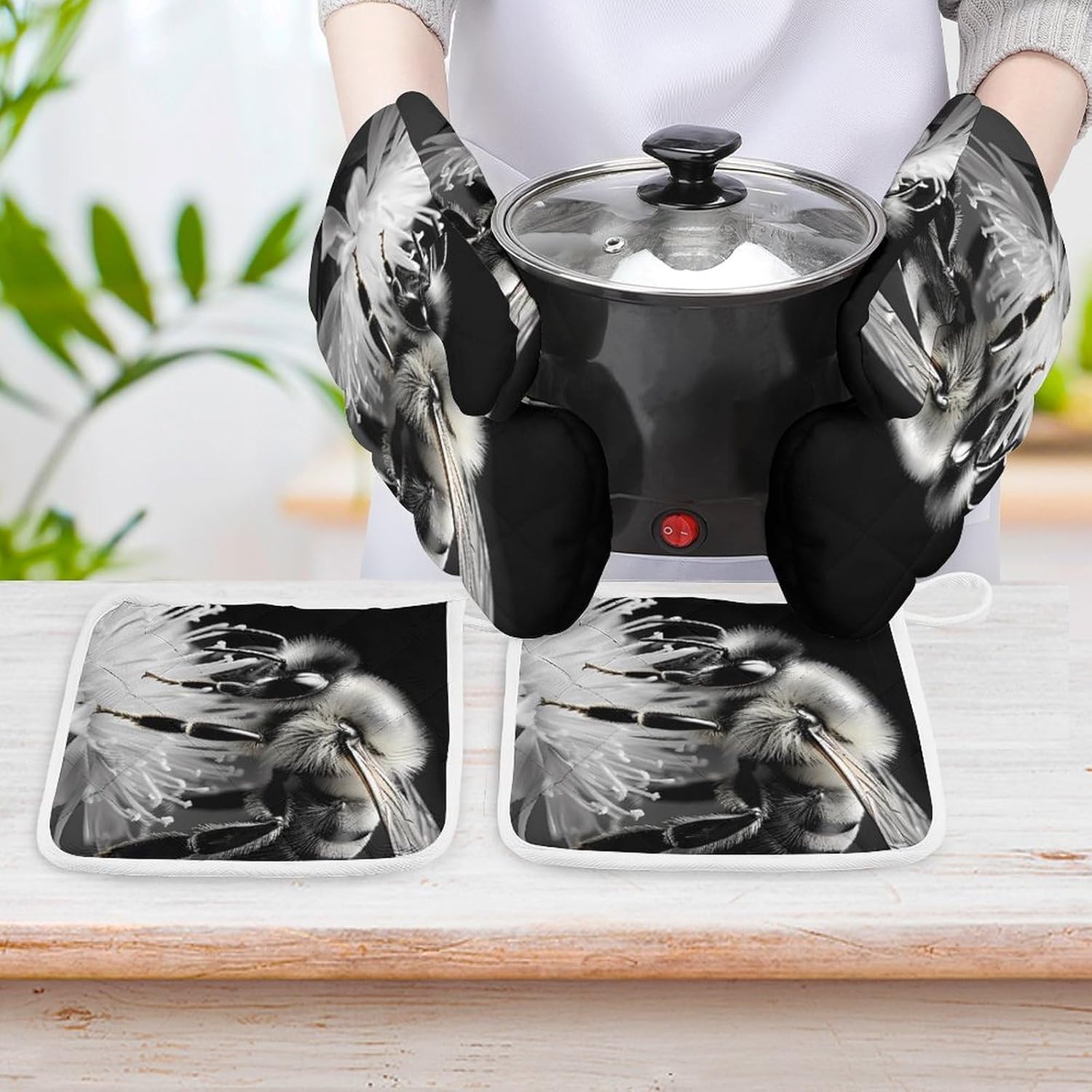 Country Bee Floral Bee 4 Pcs Oven Mitts and Pot Holders Set High Heat Resistant Long Kitchen Oven Glove Potholders