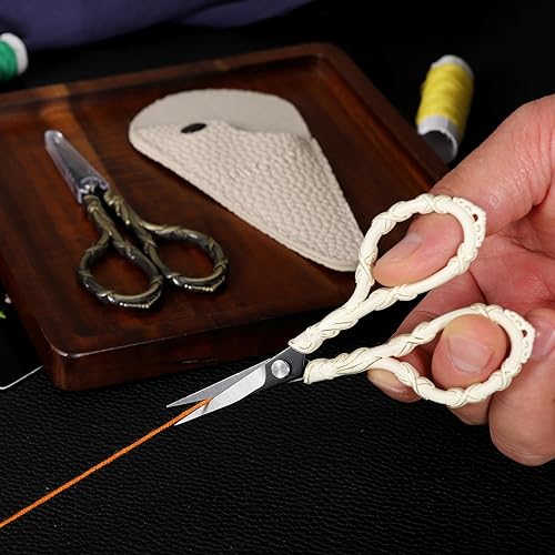 Miniatura 3 de Tijeras de Bordado Vintage Pequeñas con Detalle de Cubierta, Tijeras Mini para Costura, Enhebrado, Manualidades, DIY, Uso Doméstico y de Viaje
