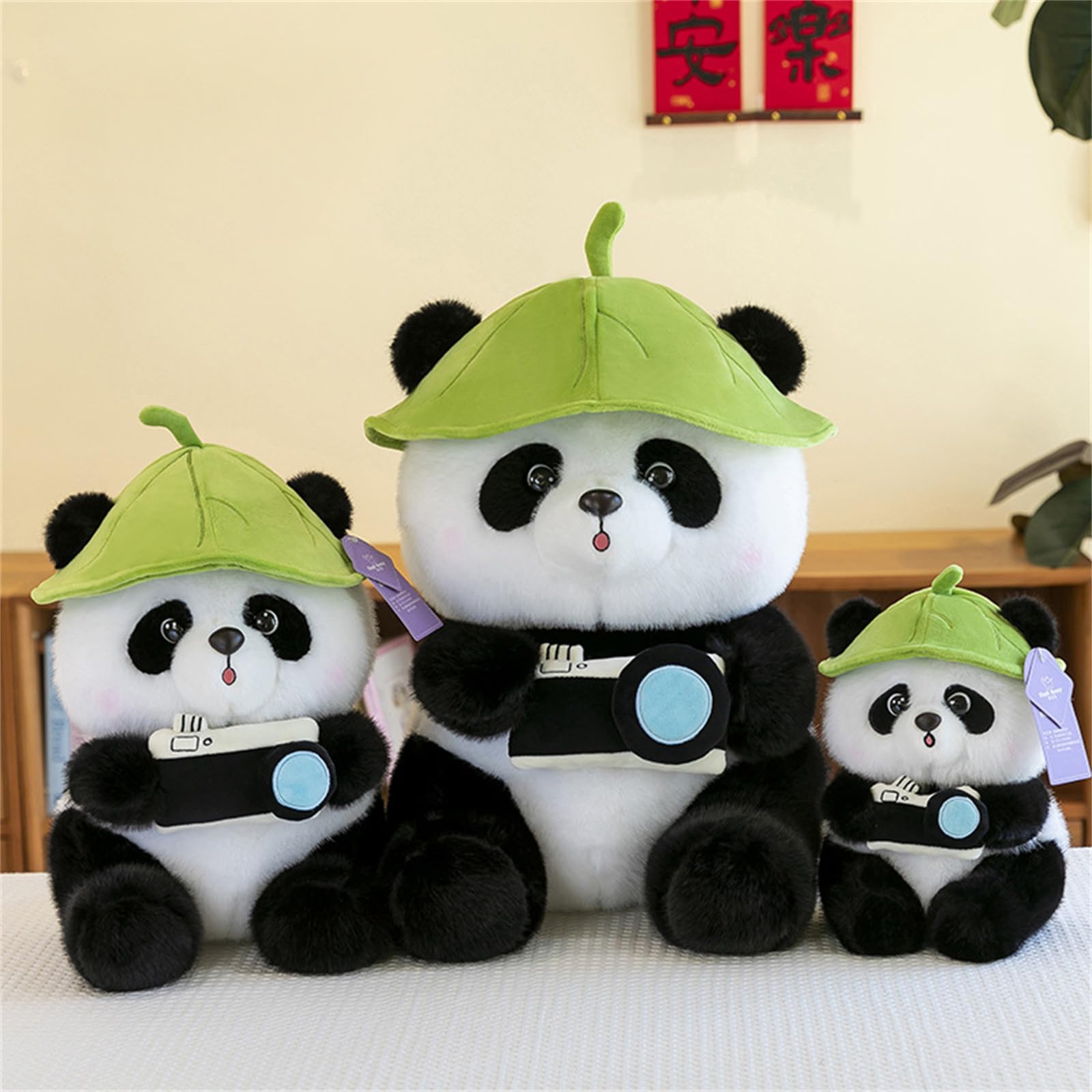 Plüsch Panda, Panda Kuscheltier Stofftier, Panda Puppe Plüsch Bamboo Tier Plüschfigur, Realistisch Gestaltetes Plüschtier, Geschenkidee für Jungen und Mädchen (55 cm)
