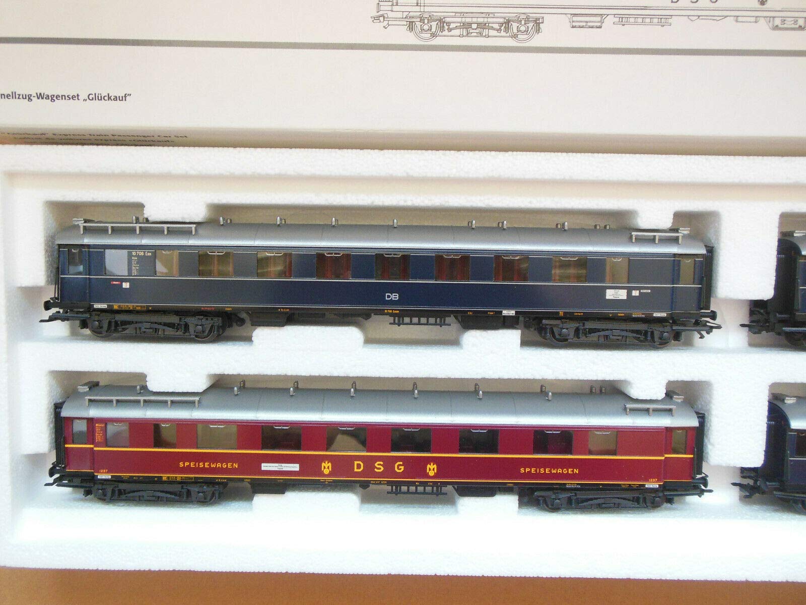 MARKLIN HO Luxury Passengers DB Express SCHNELLZUG WAGENSET 42281, Coachs Cars W/Finely INTERIORS Details