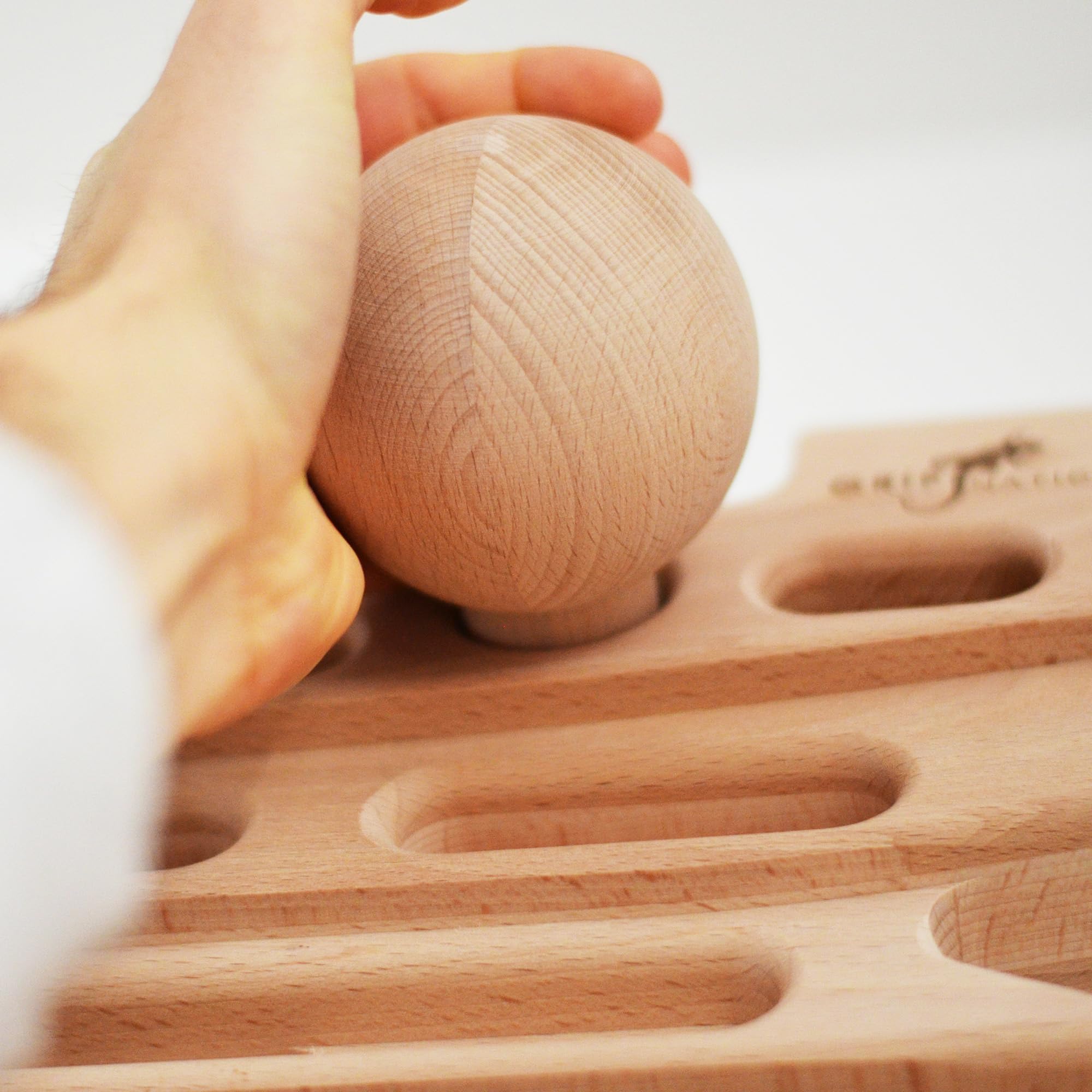 Kugelgriffe für FingerPeg 1.0 – EIN Paar kugelförmige Klettergriffe für Pegboard - Holzsphärenstangen Φ76 mm - FingerPeg 1.0 Erweiterungsgriffe zum Training des Pinchgriffs
