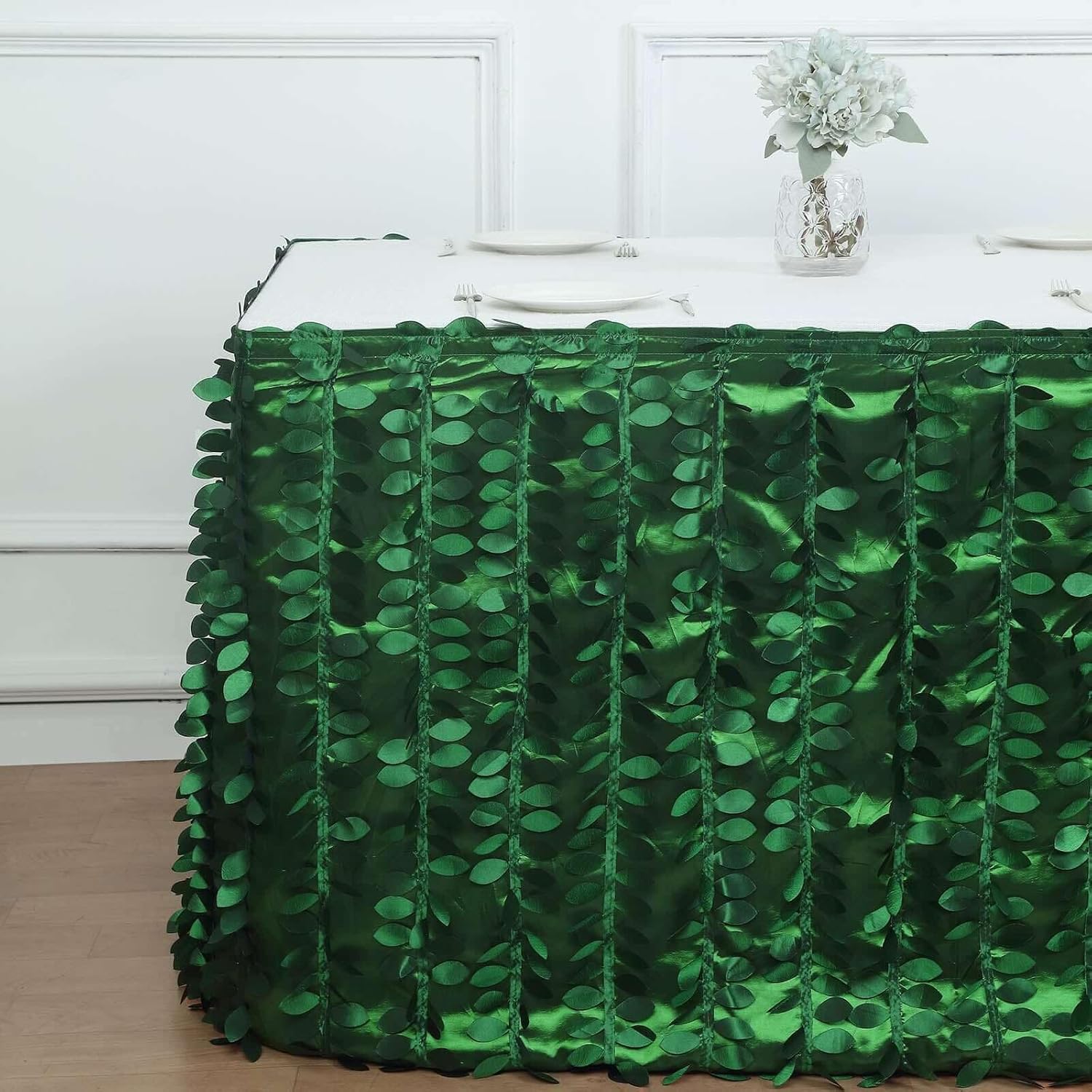Efavormart 17FTX31 Rectangle Leaf Petal Taffeta Tablecloth - Decorative 3D Leaf Ruffle Table Cover for Forest Party, Wedding, Event, Dessert Tables - Green