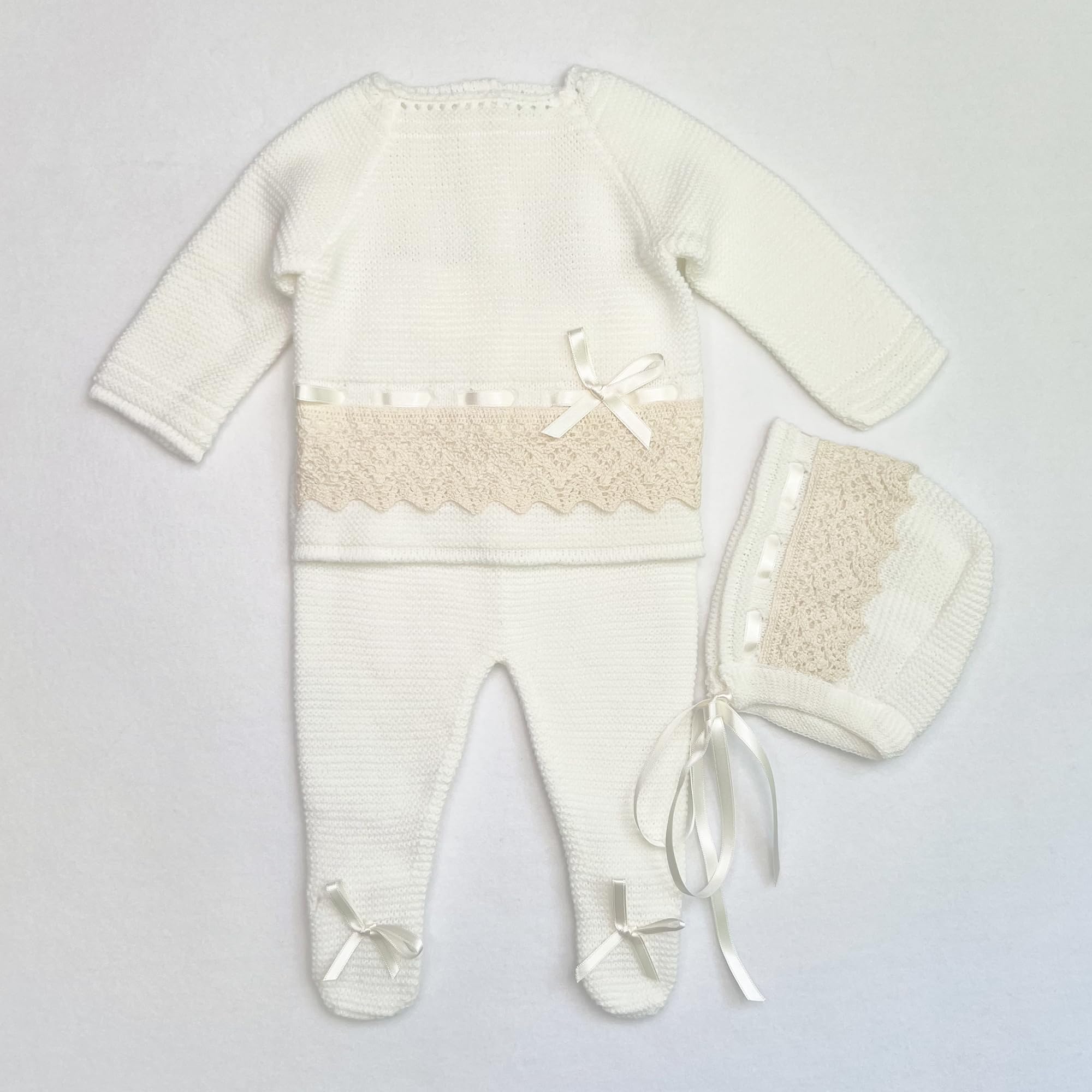 Conjunto de ropa de punto para recién nacido, elegante para llegar a casa con encaje y cintas - beige - recién nacido