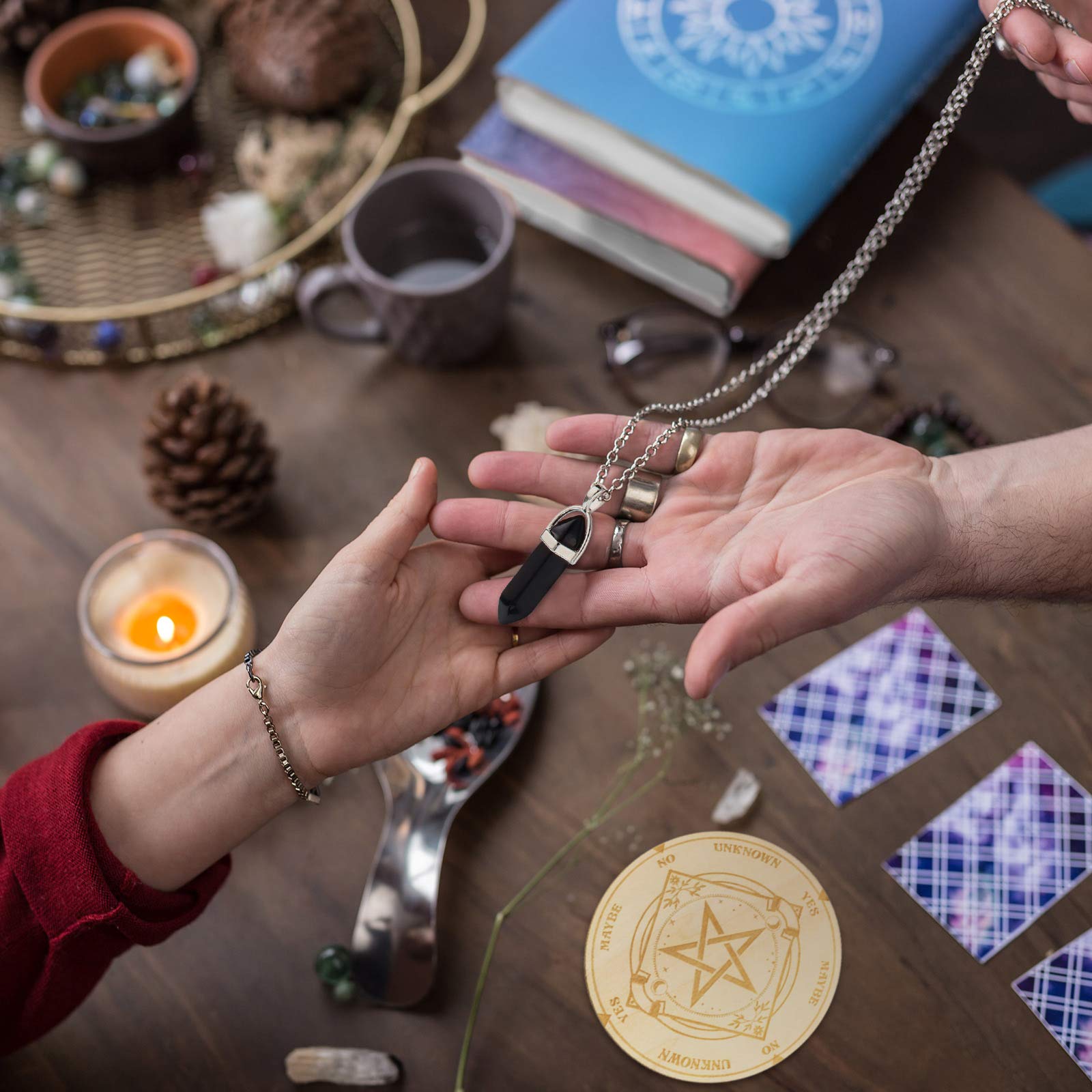 Jetec Tavola di Pendolo a Stella Bacheca Metafisica di Divinazione Rabdomanzia in Legno Intagliato con Collana Rabdomantzia Pendolo di Cristallo Kit Altare Wiccan