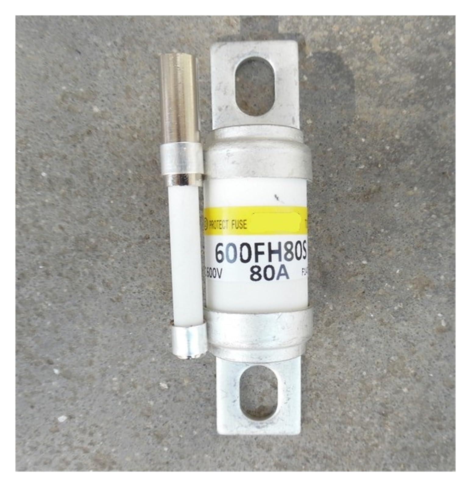 Fusibles 600FH-100S haute performance contre la surintensité des machines