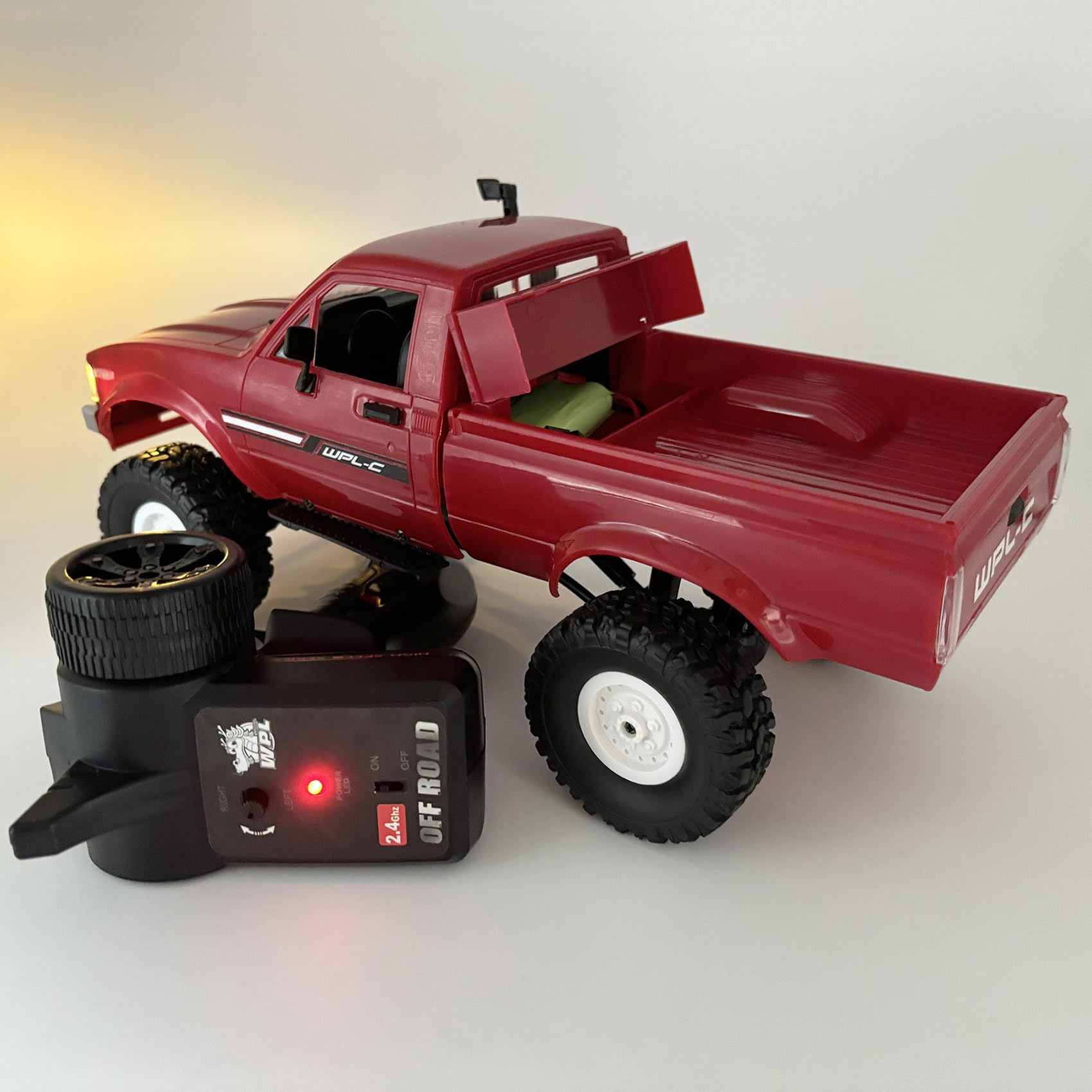 HLSFWDRIVE RC Rock Crawler 4x4 WPL C24 RC Truck Off Road RTR Control remoto a escala 1/16 Crawler todo terreno con dirección proporcional del acelerador 2.4 GHz luz LED juguete para adultos