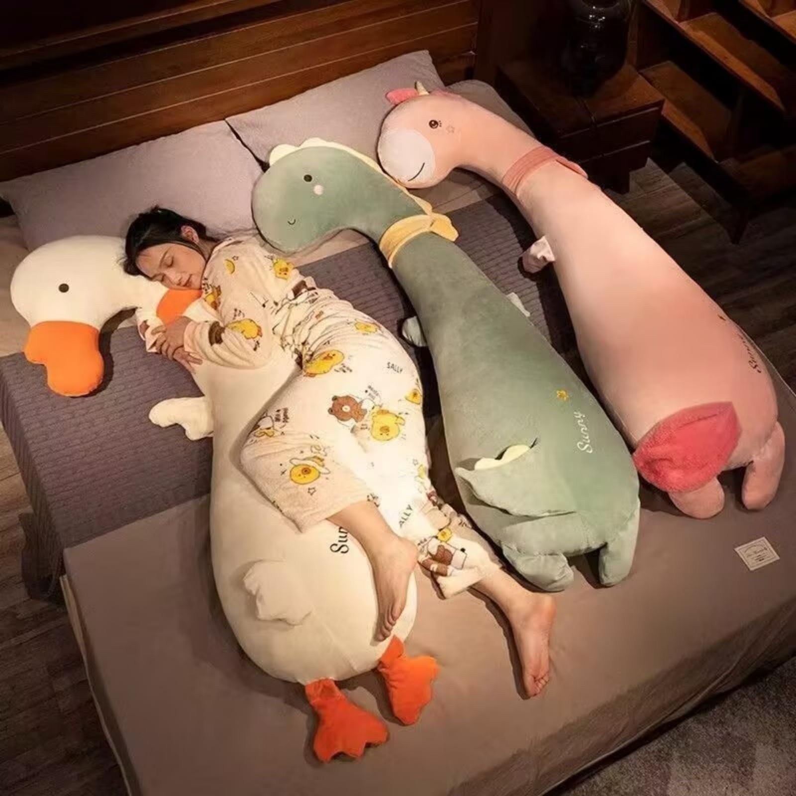AMOSIJOY Riesen Gans Kuscheltier 100-160cm, Langes Seitenschläferkissen Plüschtier, Kawaii Körperkissen Schlafkissen, Weiches Ente Stofftier Sofa Deko, Geschenk für Mädchen Erwachsene (B,130cm)