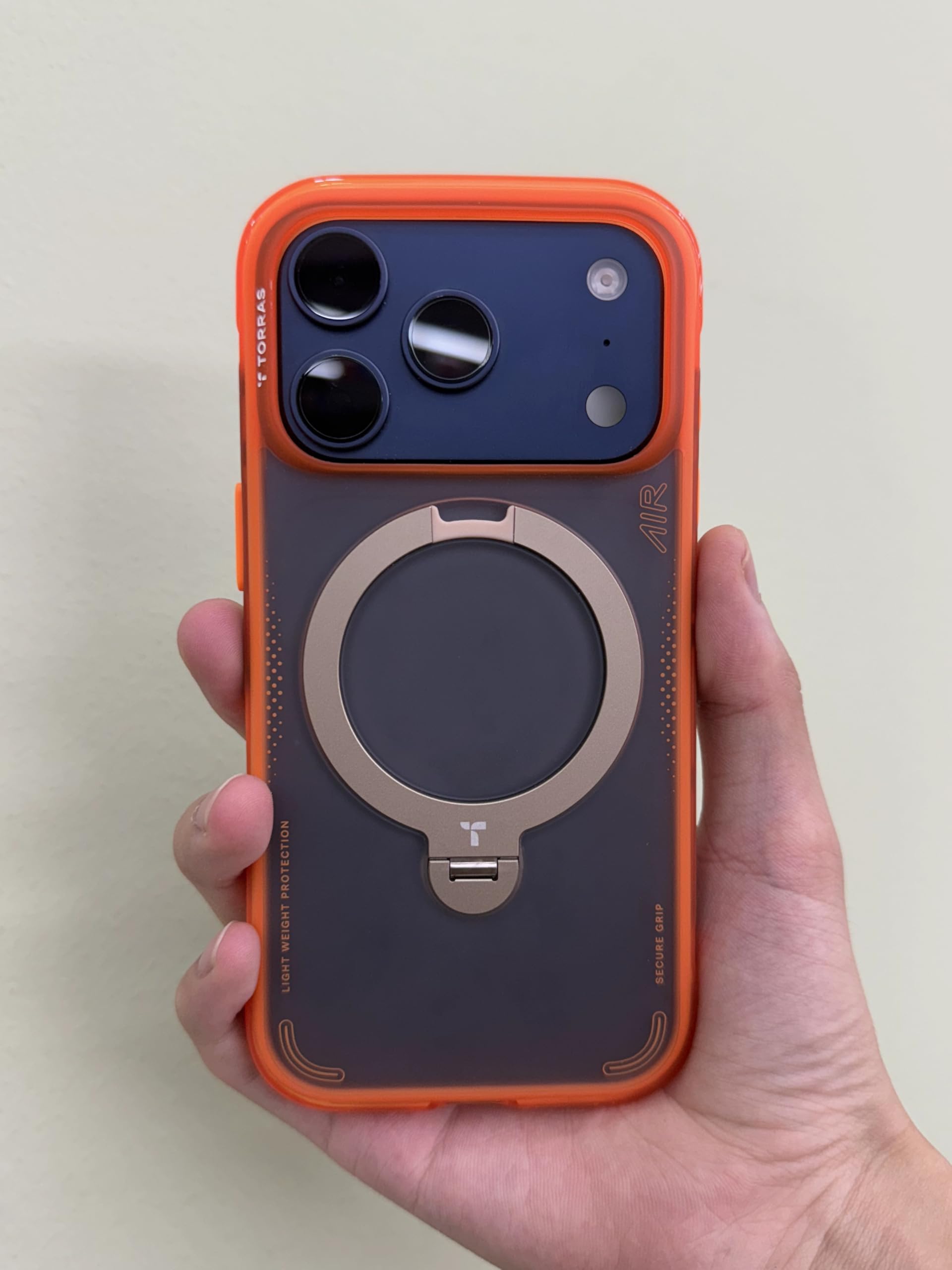 Ostand Q3 Air　TORRAS iphone 17 pro ケース Amazon.com: TORRAS Ostand Q3 Air for iPhone 17 Pro Case 6.3'' with