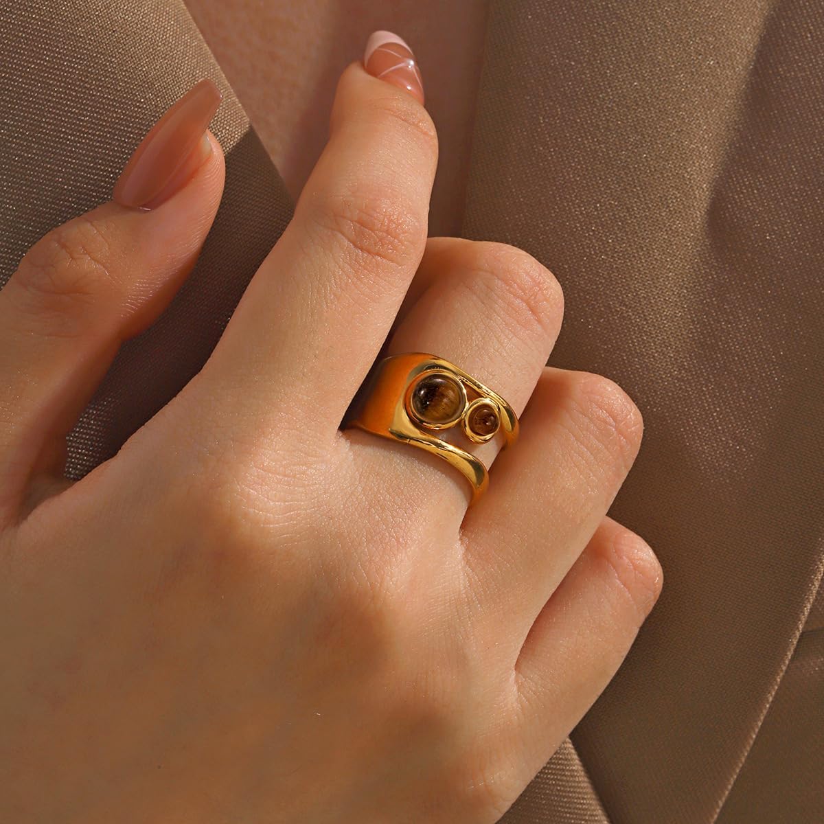 Western Captivating Tiger's Eye Stone Ring,Solitaire 8 * 10mm Oval Cut Gemstone 18K Gold Plated Stack 13mm Wide Ribbed Texture Band Statement Ring for Women - Image 3