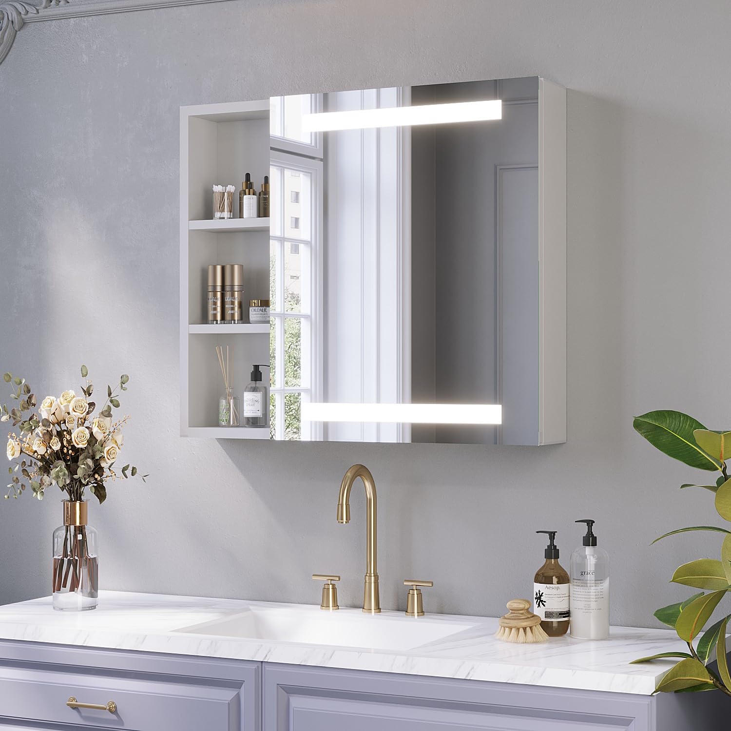 AQUABATOS Spiegelschrank Bad mit Beleuchtung und Steckdose 70 cm breit 60 cm höhe Aluminium Schrank Badspiegel rechts offenen Fächern Links LED Badschrank Infrarot Sensor Antibeschlag dimmbar