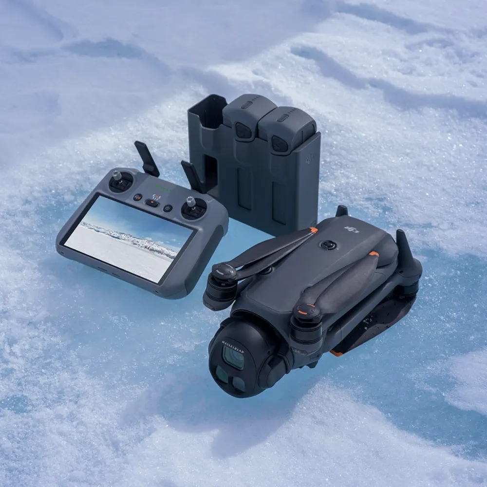 Amazon.co.jp: DJI Mavic 4 Pro ドローン Fly More コンボ（DJI