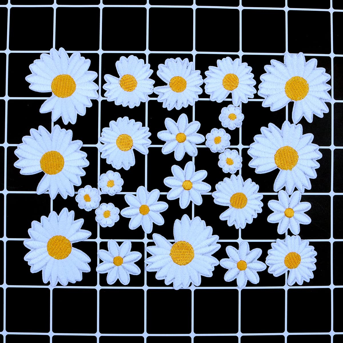 Tiardey 20 PCS Daisy Patches Iron On Sew On Appliques Delicate Embroidery Decals Badges Logos Fabric DIY Crafts Repair Stickers Decoration for Backpack Hat Shoes Bags