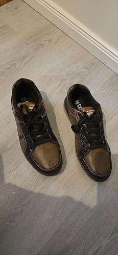 Komfortable und stylische Sneaker mit geringfügigen Schwächen