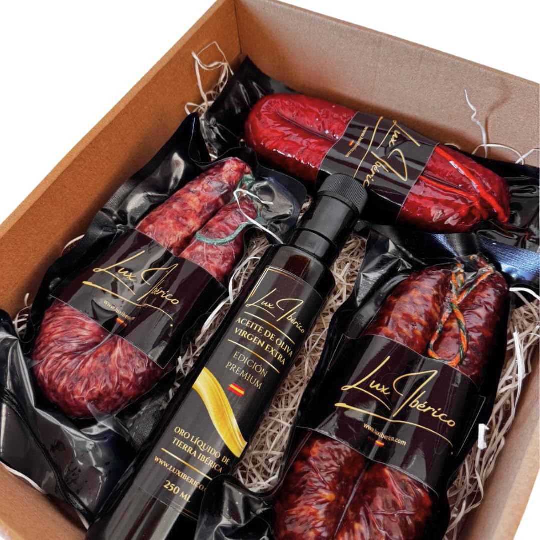 Cesta de Embutidos "Guadiana" - Chorizo, Salchichón y Aceite de Oliva | Chorizo y salchichón extremeño, chorizo patatero y aceite de oliva virgen extra. Lote extremeño listo para regalar.