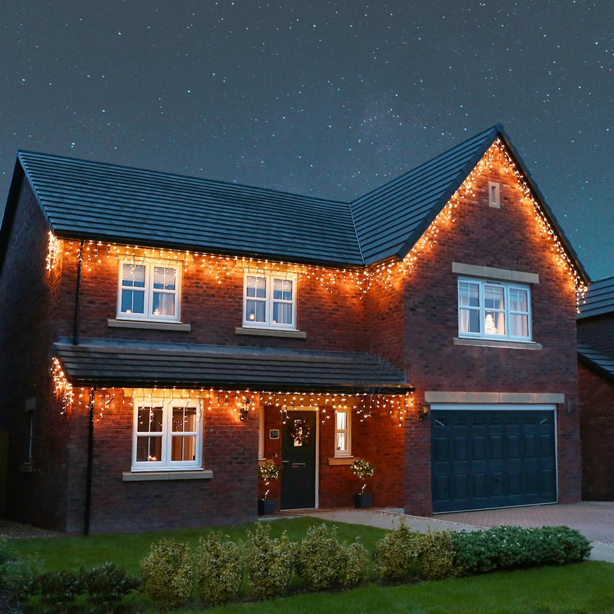 Festive Lights - ConnectPro® 10m Connectable Christmas Icicle Lights - 240 Vintage Warm White Static LEDs - Mains Operated IP65 Outdoor Waterproof Hanging Decoration - Heavy Duty Black Rubber Cable