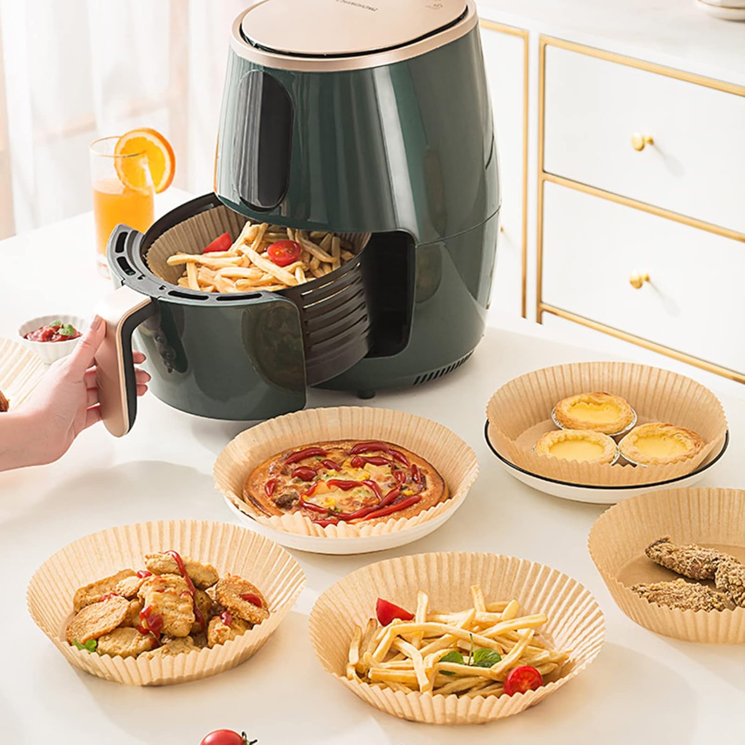 Pack of 100 Baking Paper Airfryer Air Fryer Parchment Paper Liners, Non