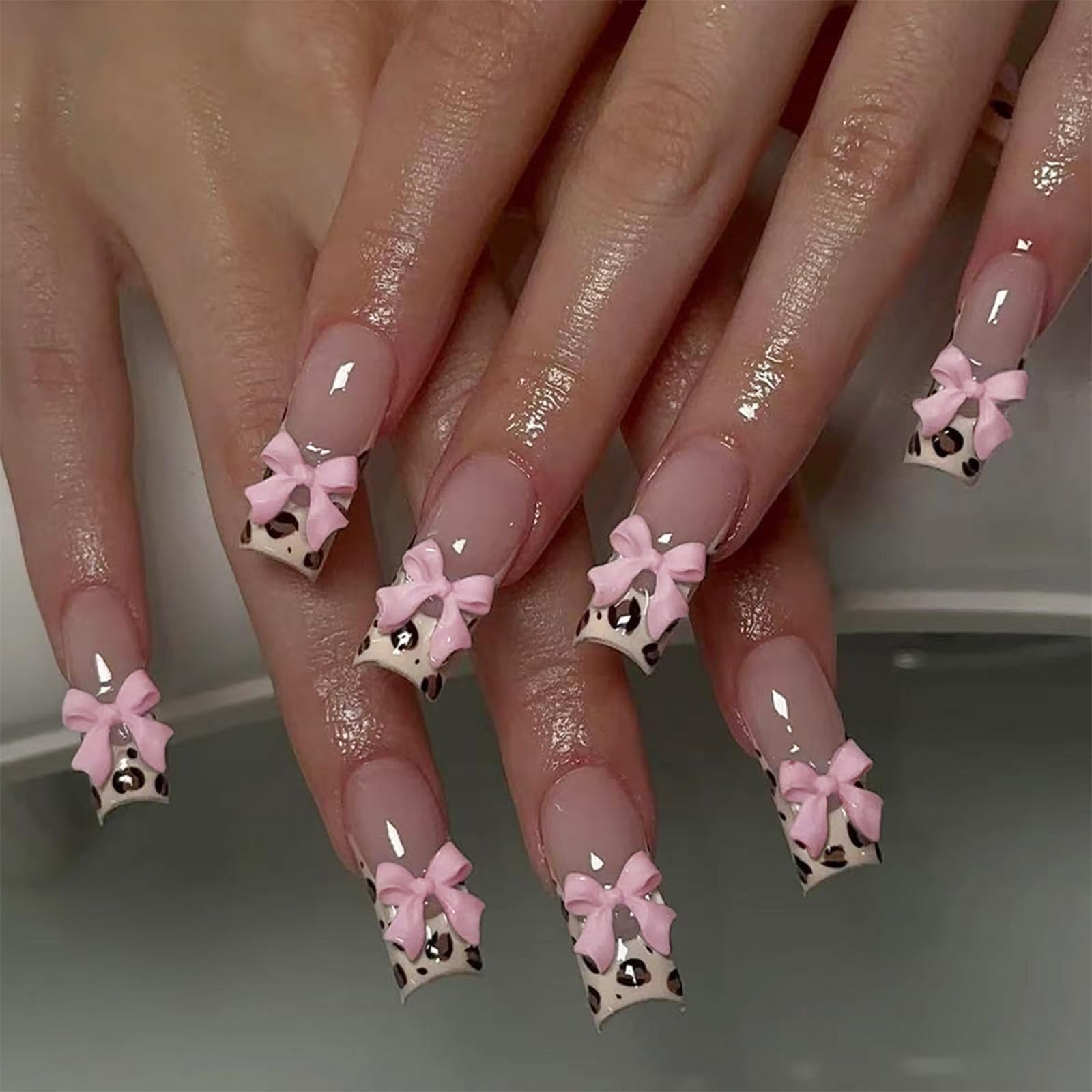 24pcs False Acrylic Press On Nails Reusable 3D Embossed French Tip Design with Cute Flowers (Brown-1067)