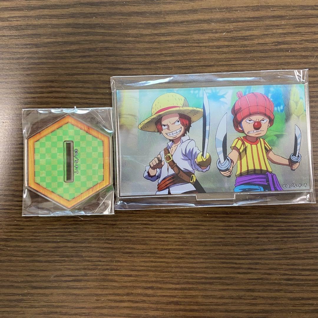 Amazon.co.jp: 場面写 アクリルスタンド ワンピース シャンクス バギー