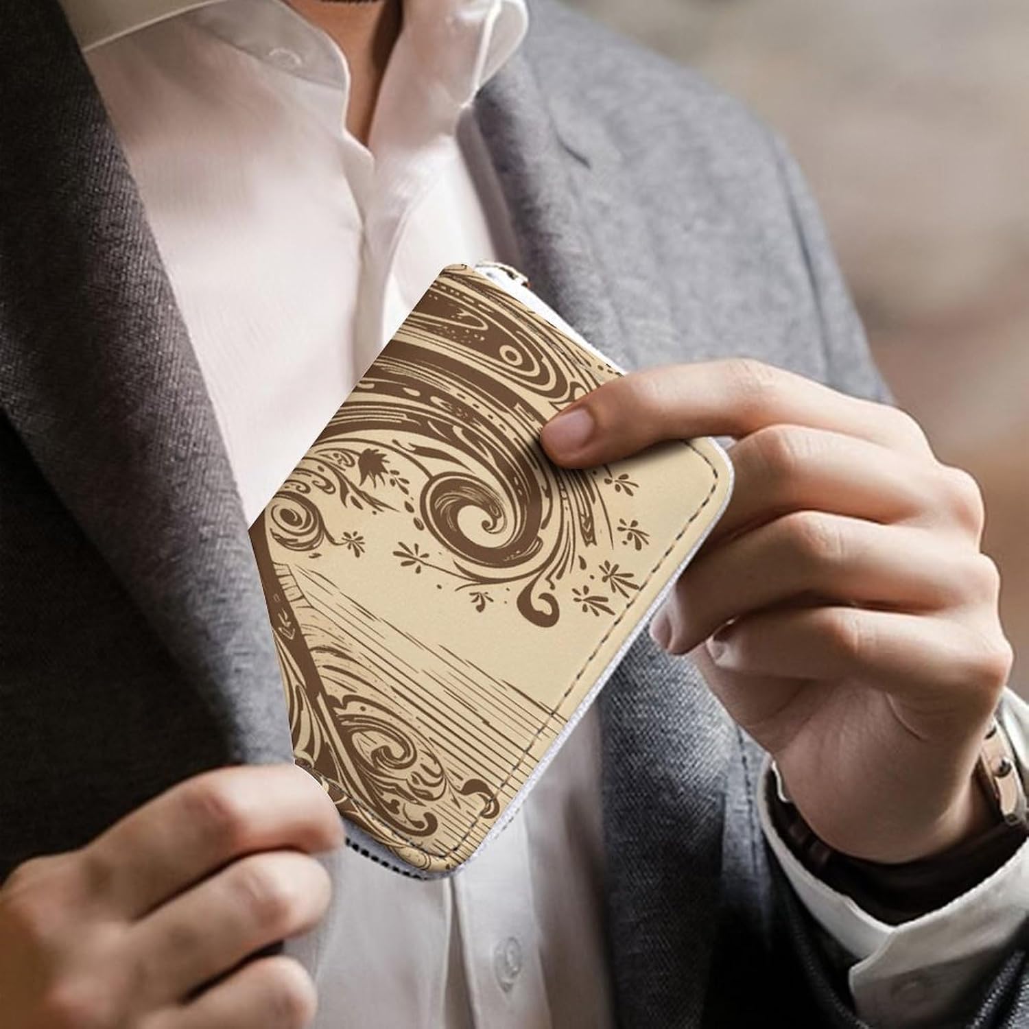 Brown Pattern Tree Card Holder RFID Blocking,Credit Card Wallet for Women And Men,Card Case Organizer Bag with Zipper