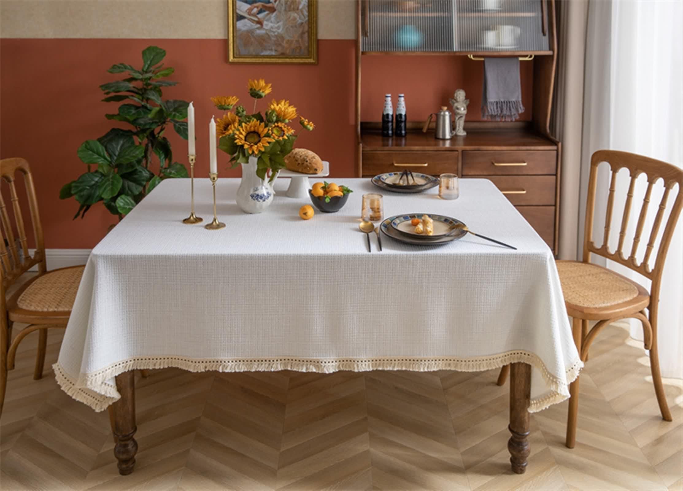 Tovaglia Bianca Elegante Rettangolare, Tovaglia Tavolo Moderna Poliestere Tinta Unita con Nappa Copri Tavolo 140X160CM per Soggiorno Cucina