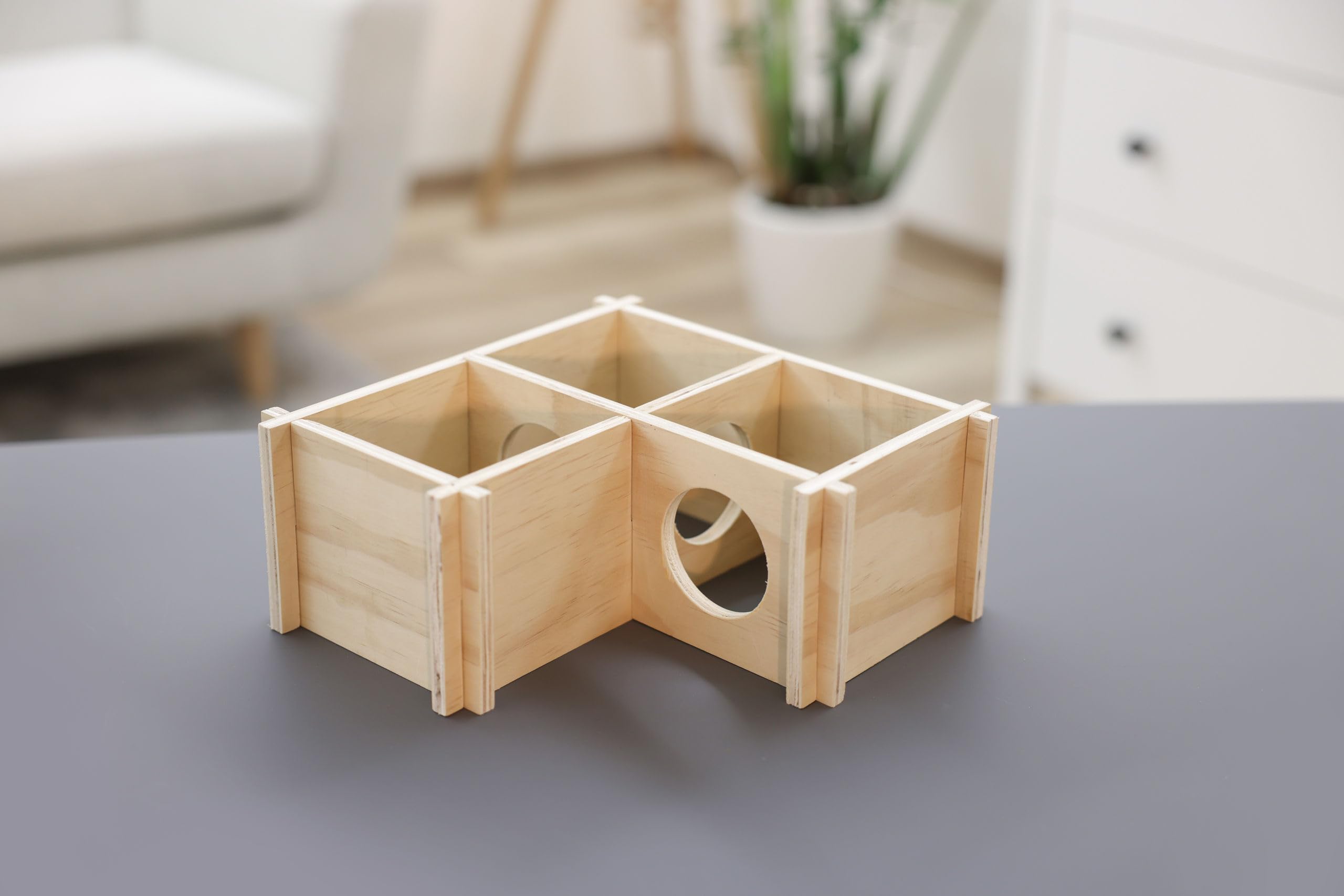 Kerbl Pet Hamster House Natural 3 Chambers 24 x 24 x 11 cm - Image 2
