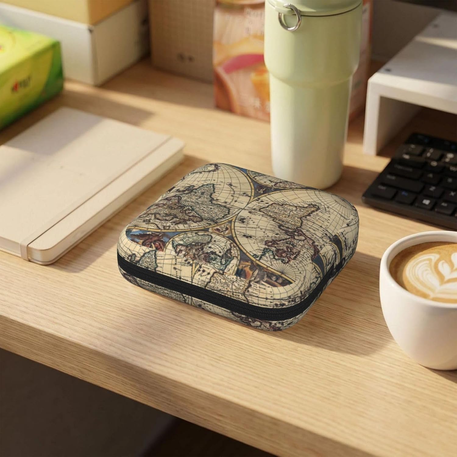Ancient Map World Globe Print Women Period Bag Sanitary Pouch Portable Pad Pouch Tampon Holder Small Zipper Pouch Storage Bag