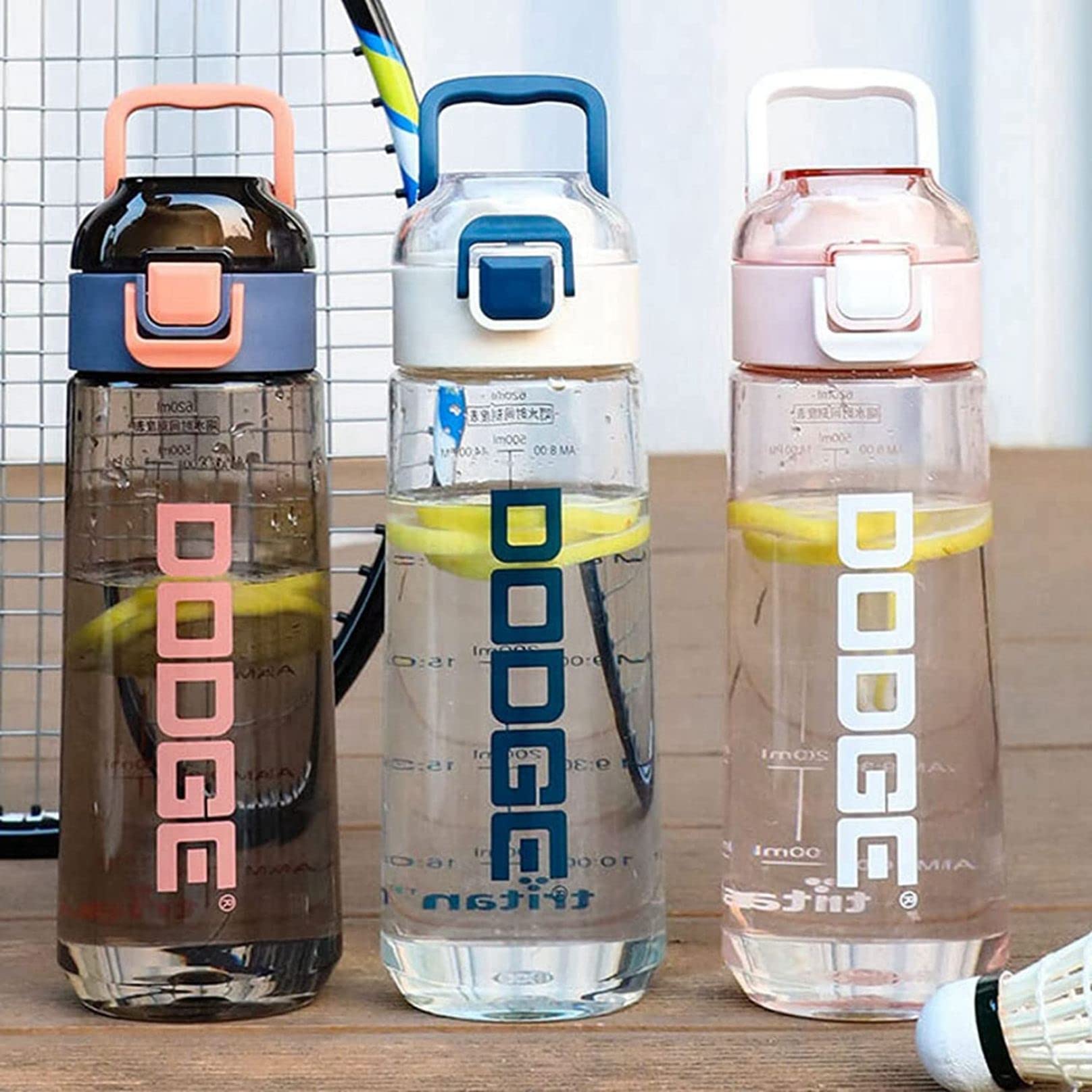 Amazon | スポーツボトル 水筒 620ml ワンタッチ ウォーター