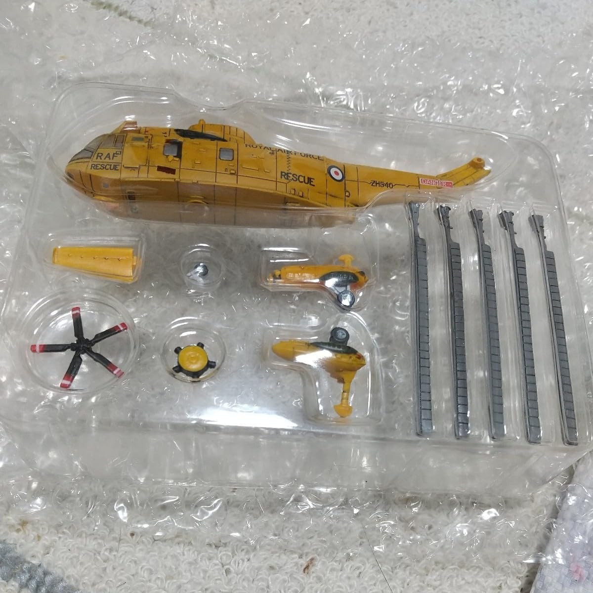 Amazon.co.jp: F/toys 1/144 ヘリボーンコレクション vol.1 シー