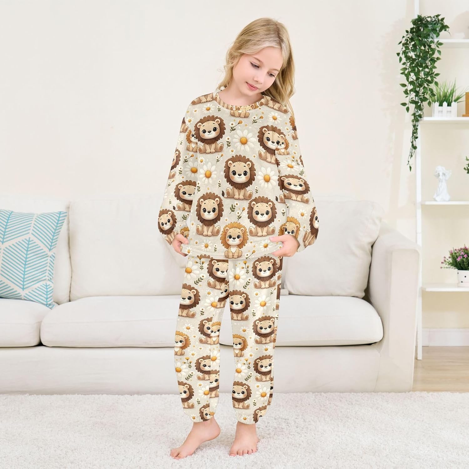 Kids Flannel Sets Cute Little Lion Face and White Daisy Warm Plush Relaxed Clothing for Boys and Girls