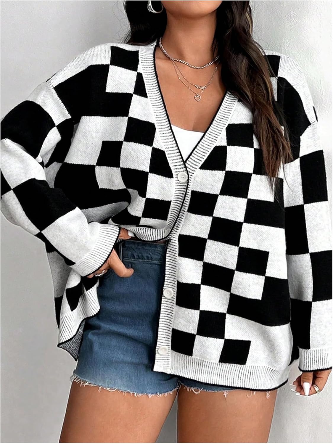 WDIRARA Women's Plus Size Checkered Plaid Button Down Cardigan Sweaters Long Sleeve Knit Outerwear - Image 4