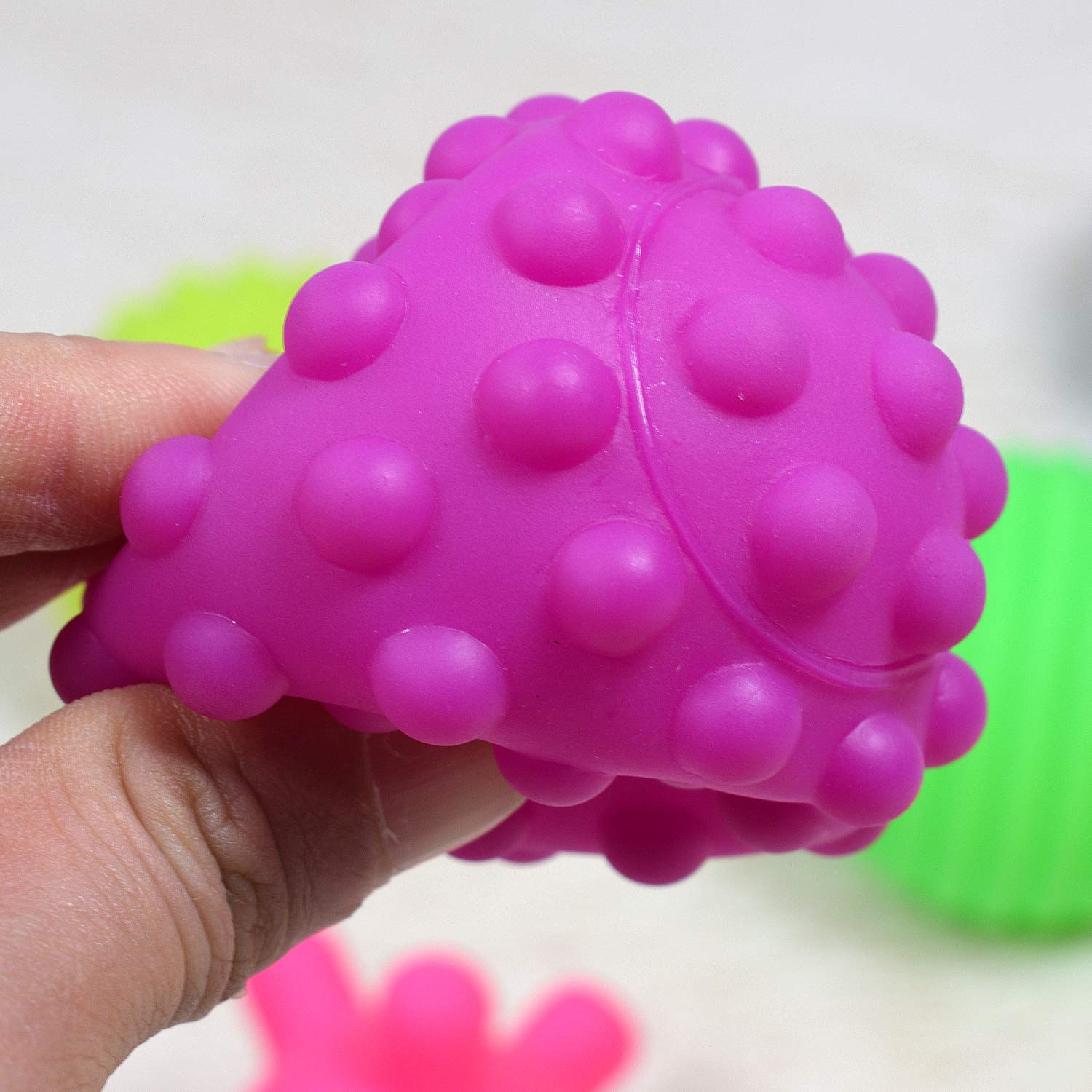 Sensory Balls for Baby Massage Stress Relief, Lot de 6 balles texturées, en caoutchouc arc-en-ciel, en plastique ABA, sans BPA et non toxique