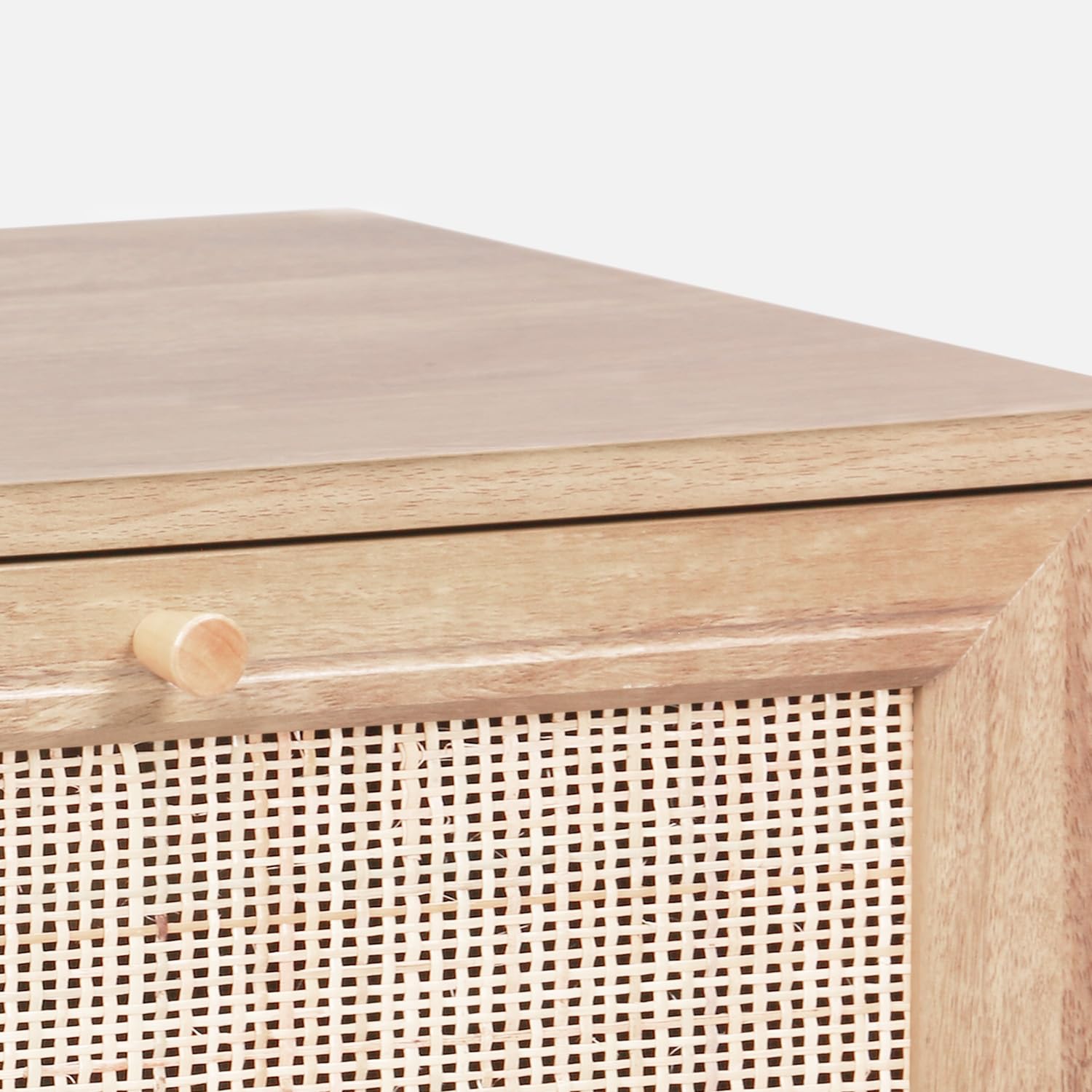 sweeek - Commode chiffonnier 4 tiroirs décor Bois et cannage