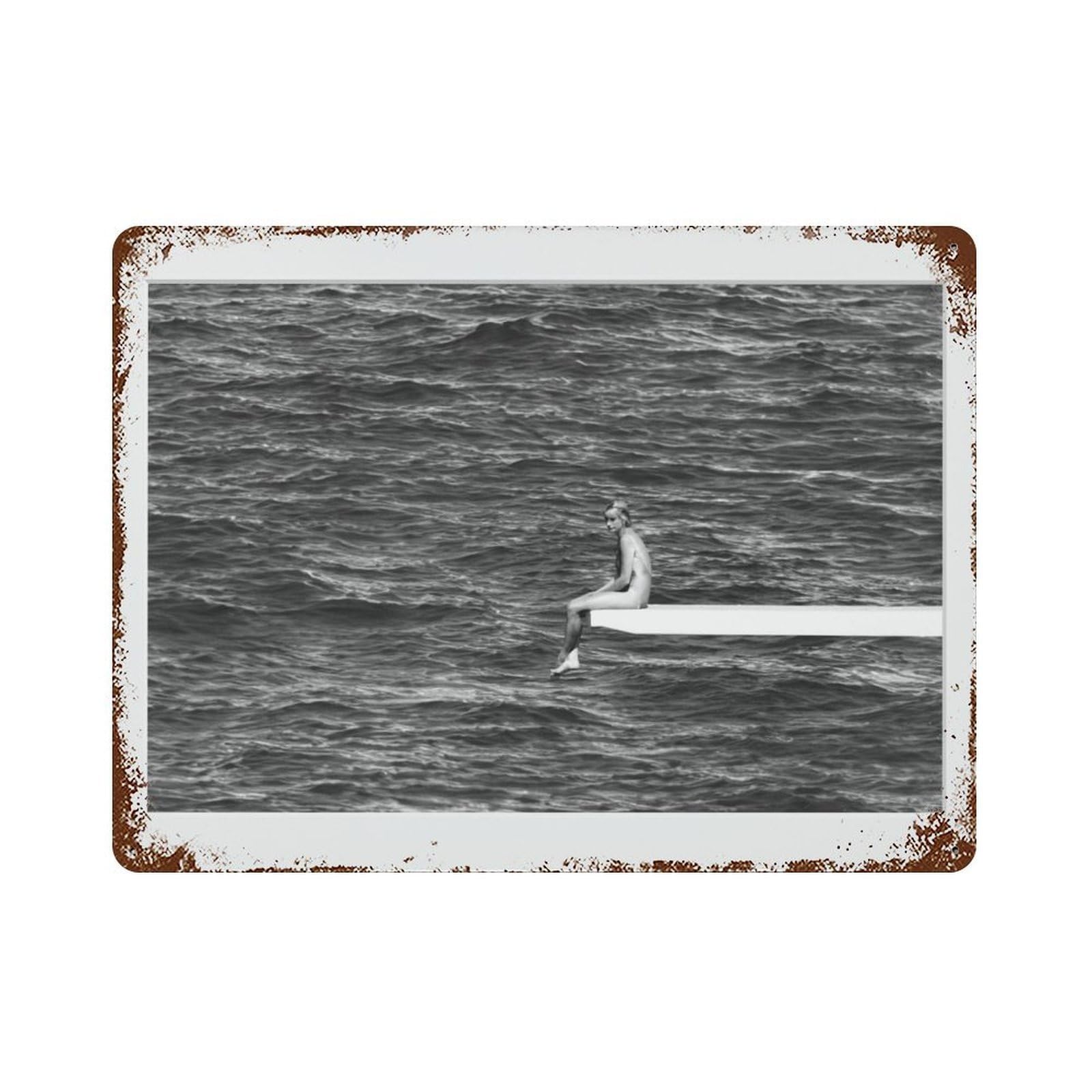 xiaoxiaoshen Princess Diana on Yacht, Photography S1 Wall Decor Art Metal Tin Poster Modern Home Decor Art Home Bar Shop Decorations Vintage Sign 30x40cm