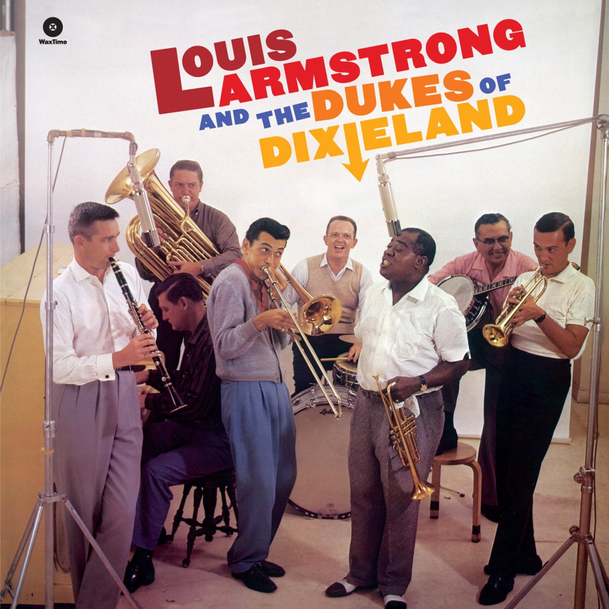 Louis Arstrong and the Dukes of Dixieland [VINYL]