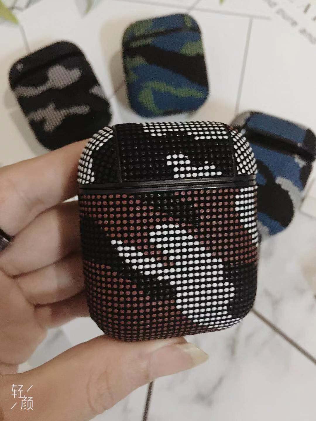 COOLBABY Headphone Protective Sleeve Camouflage Anti-Drop Headphone Bag Anti-lost Storage Box