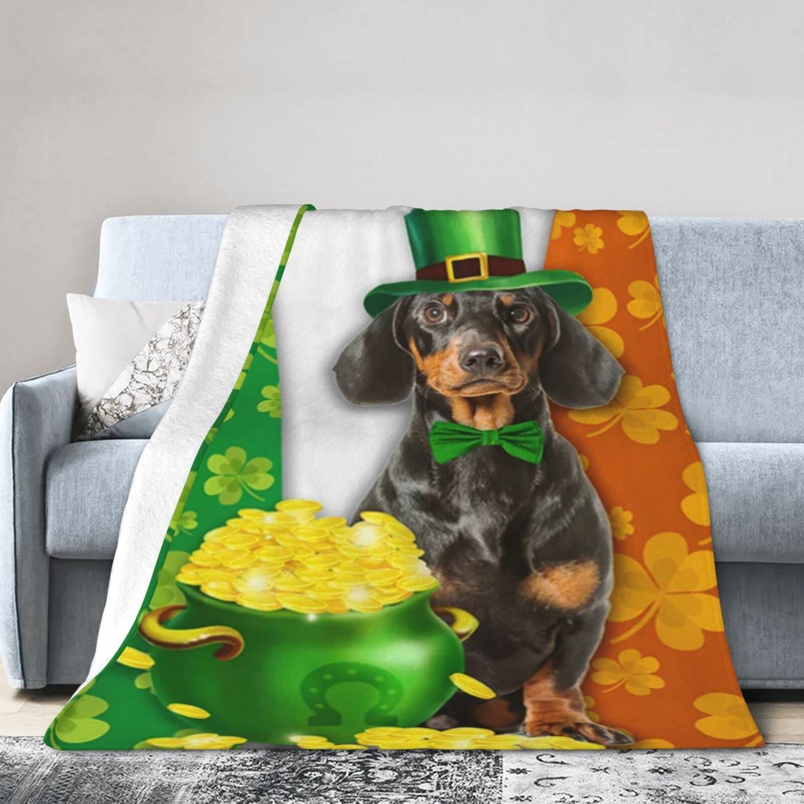 Lsjuee Flannel Fleece Blanket 50"X40" Irish Dachshund Shamrock Sofa Throw Blanket Quality Ultra-Soft Travel Spring Blankets for Womens Keep Warm