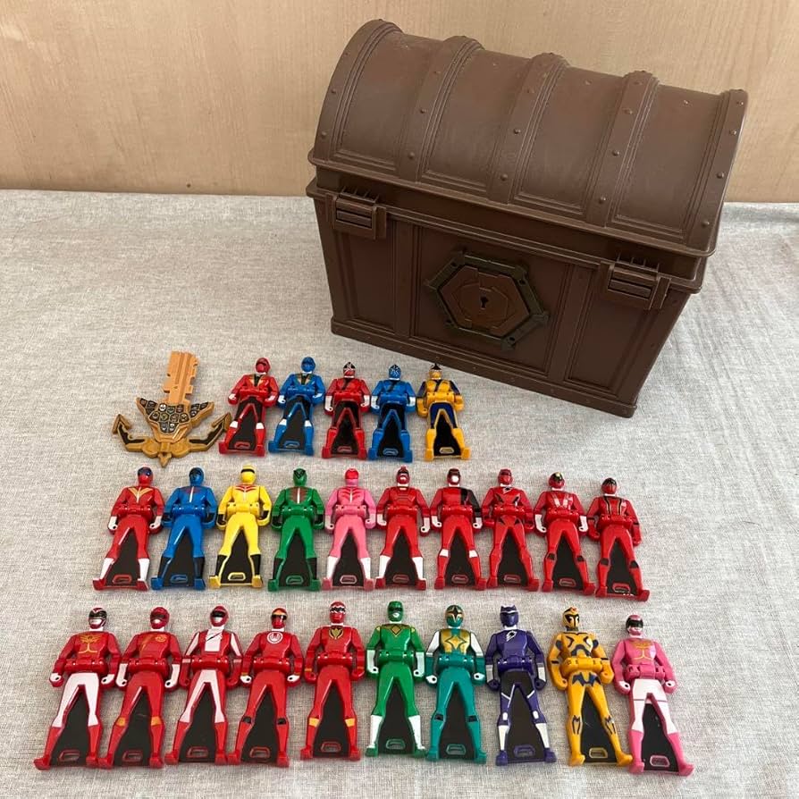 Amazon.co.jp: 海賊戦隊ゴーカイジャー レンジャーキー26点 宝箱