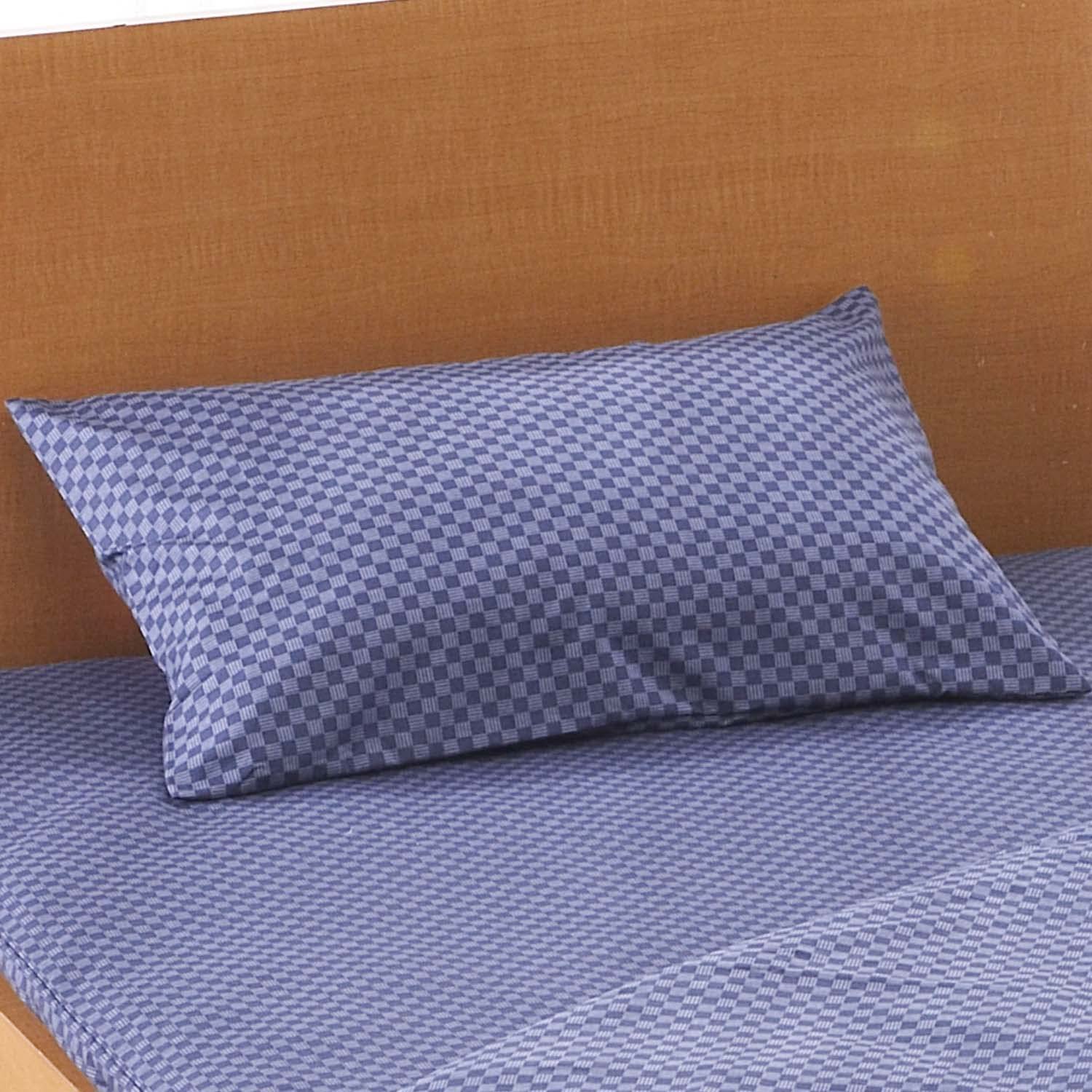 BURBERRY チェック柄 枕・ピローおまとめ売り２点　ピローケース　枕カバー 未使用品 バーバリー BURBERRY ピローケース 枕カバー 白 ノバ