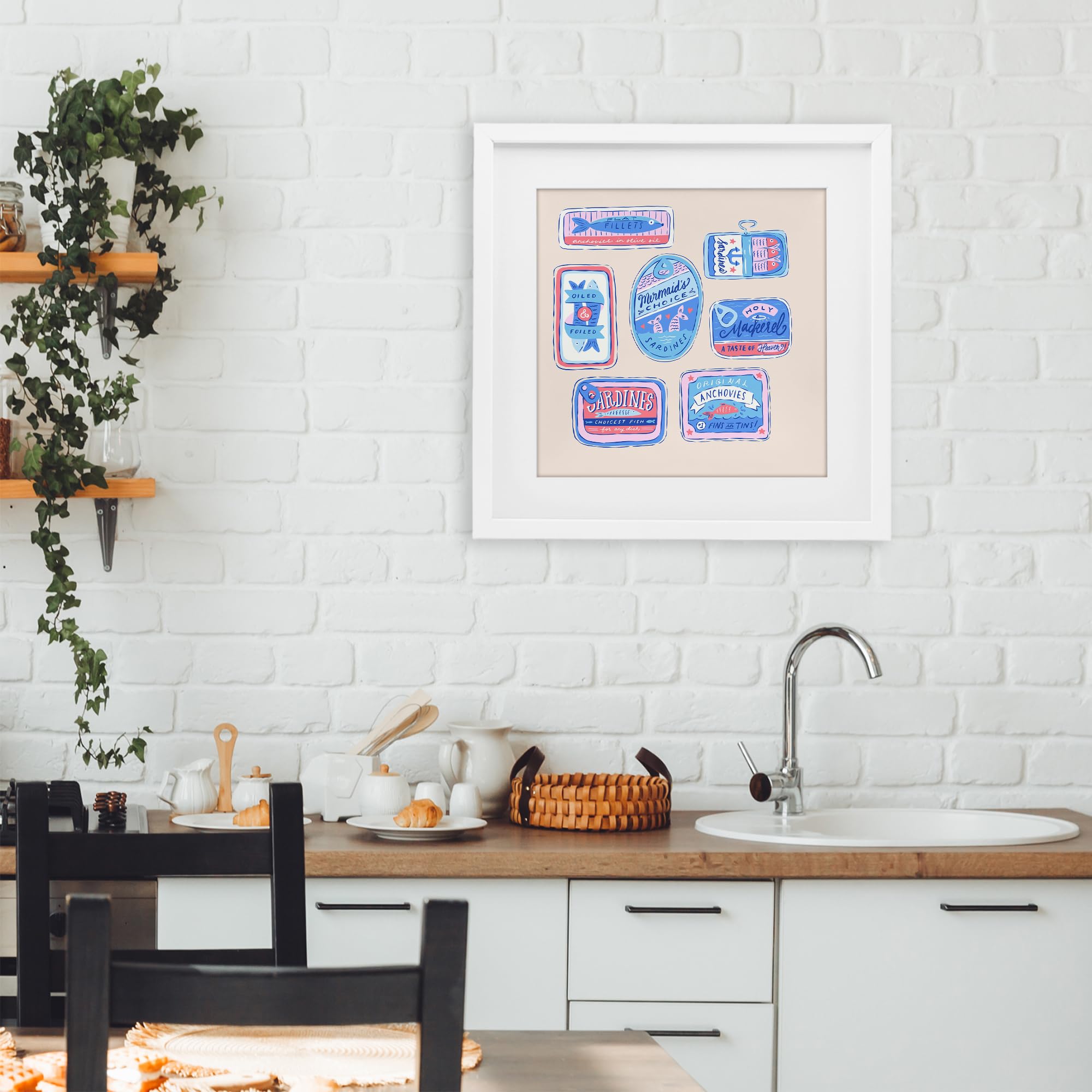 Stupell Industries Krissy Mast Kunstdruck mit verschiedenen Fischkonserven, gerahmt, unter Glas, 40,6 x 40,6 cm, Weiß