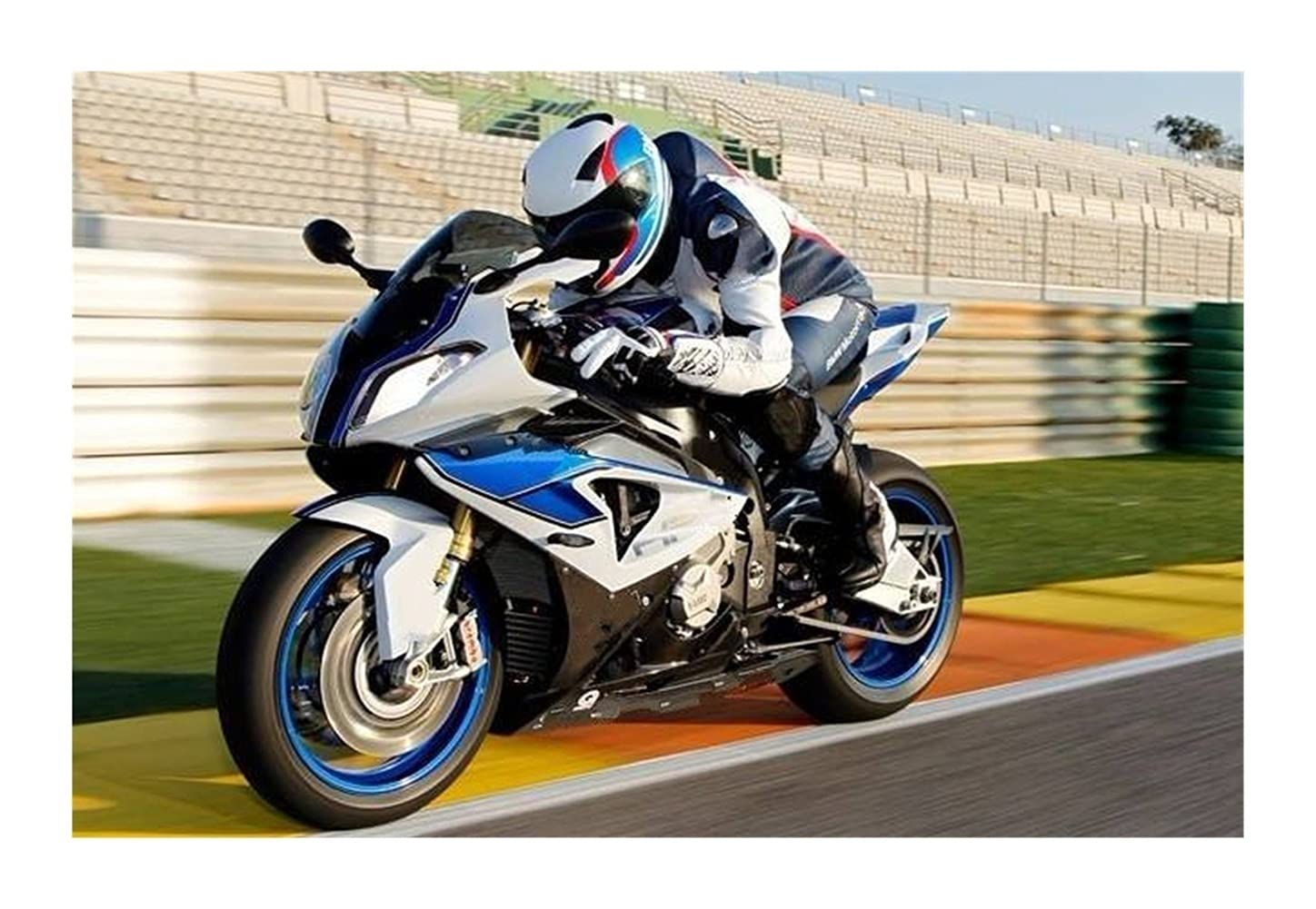 Paraspruzzi per moto, Parafango Parafango CNC Posteriore Ruota Posteriore Pneumatico Hugger F& ender Parafango Con Kit Protezione Coperchio Catena Compatible with Y- amaha FZ07 FZ- 07 Compatible with