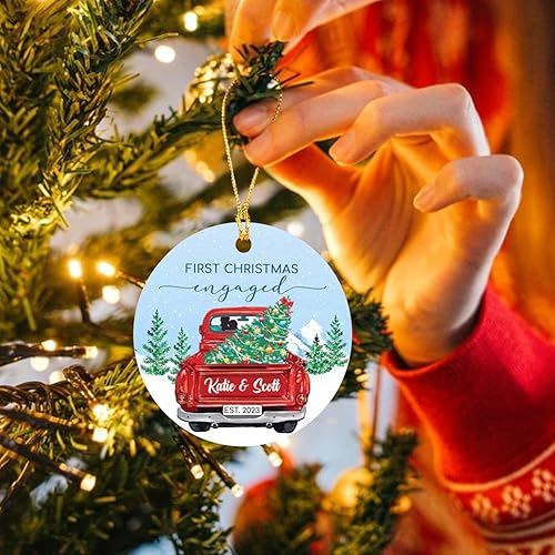 Miniatura 4 de Adorno de compromiso para pareja de recién casados 2023, 2023, adorno personalizado para árbol de Navidad, camión rojo comprometido, regalo de
